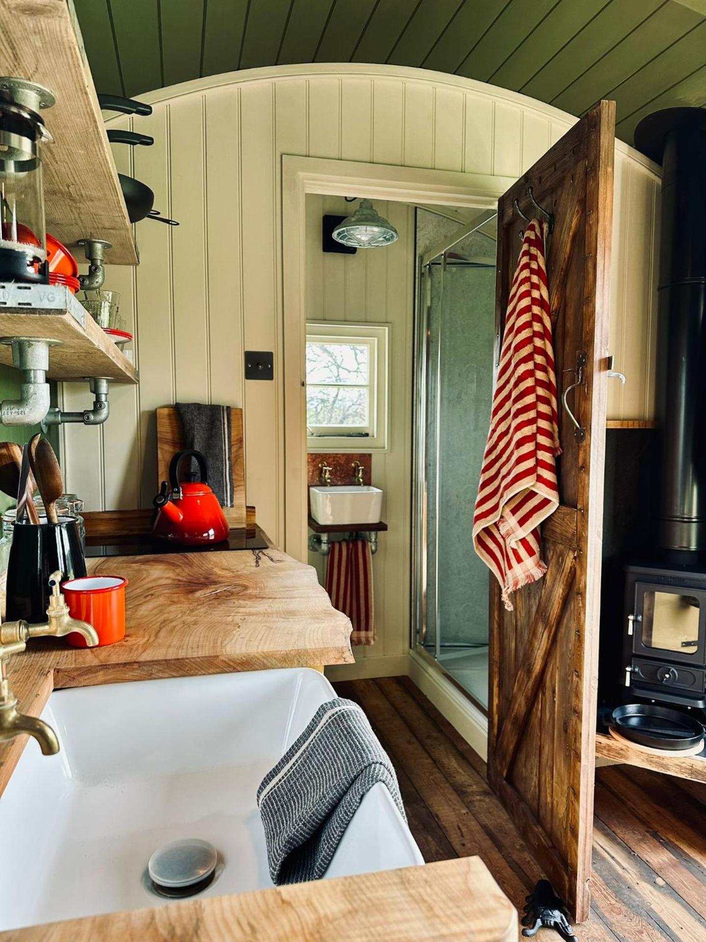 Secret Paddock Shepherds Hut