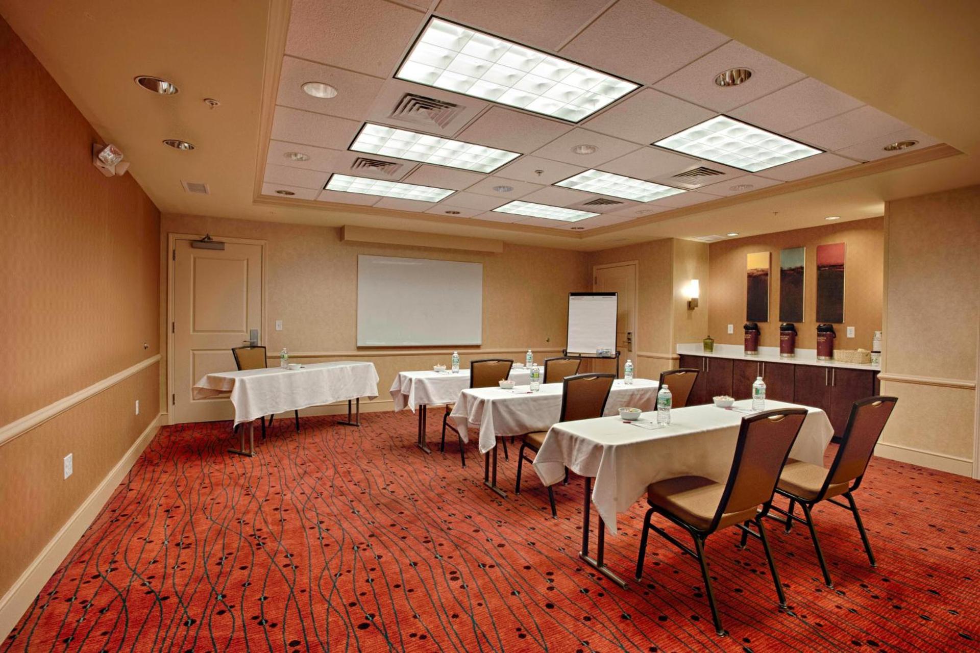 Meeting/conference room