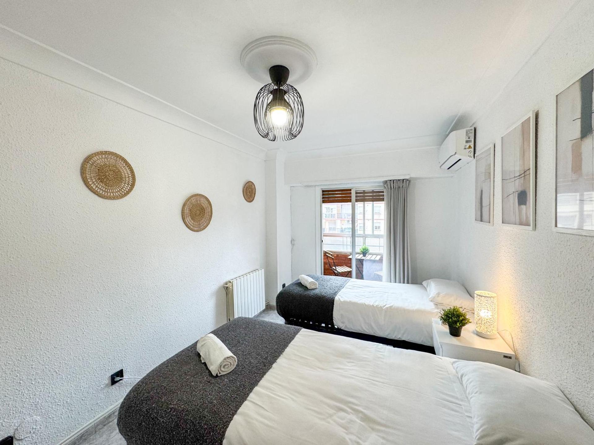 El Aguila Del Pilar ComoTuCasa