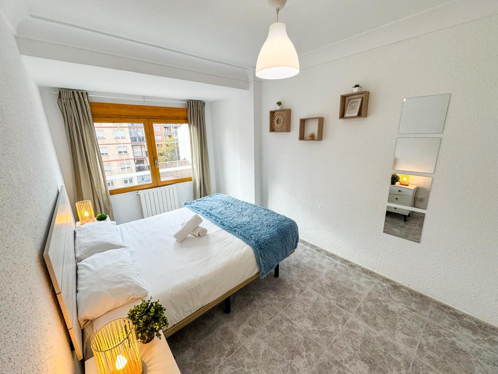 El Aguila Del Pilar ComoTuCasa