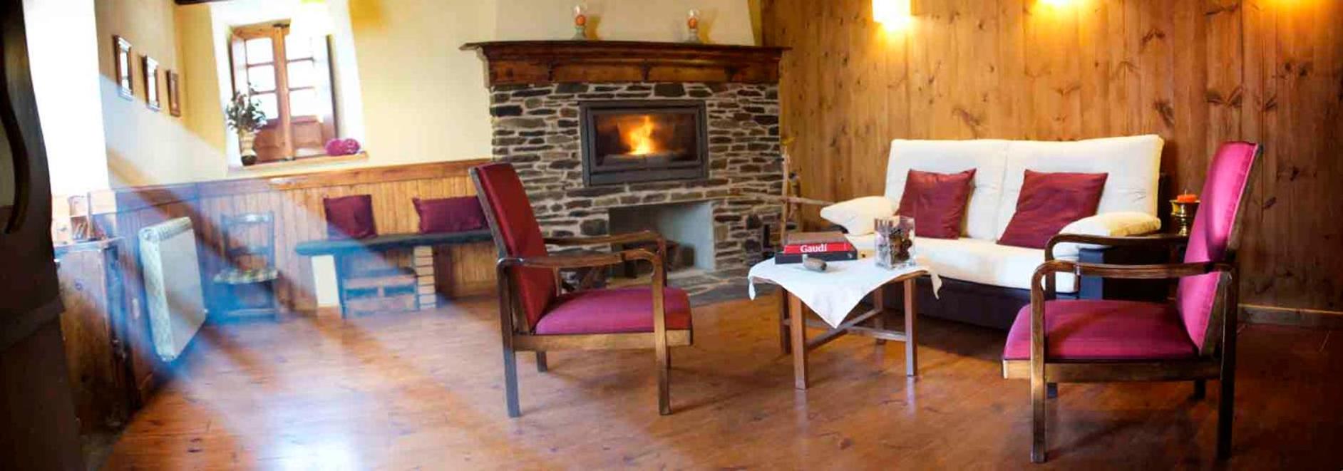 Communal lounge/ TV room