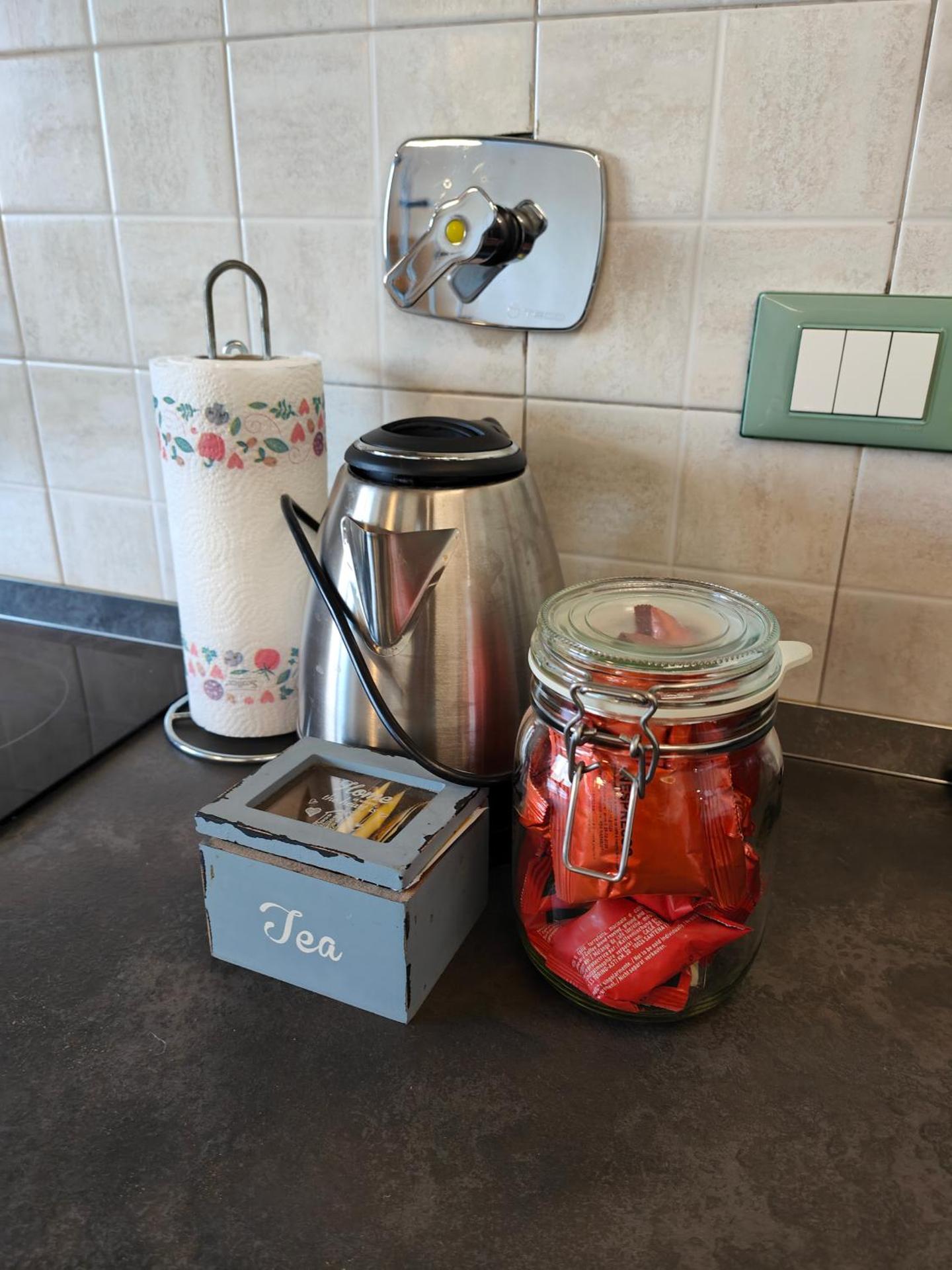 Coffee/tea facilities