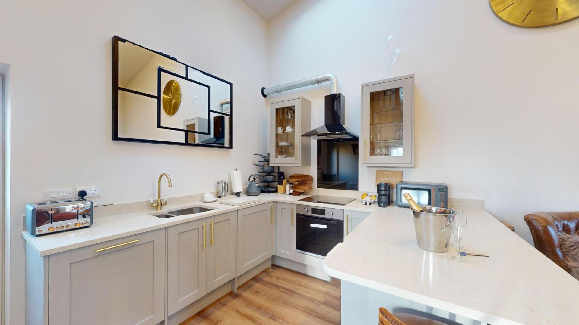 Springwood Barn No1 Forest