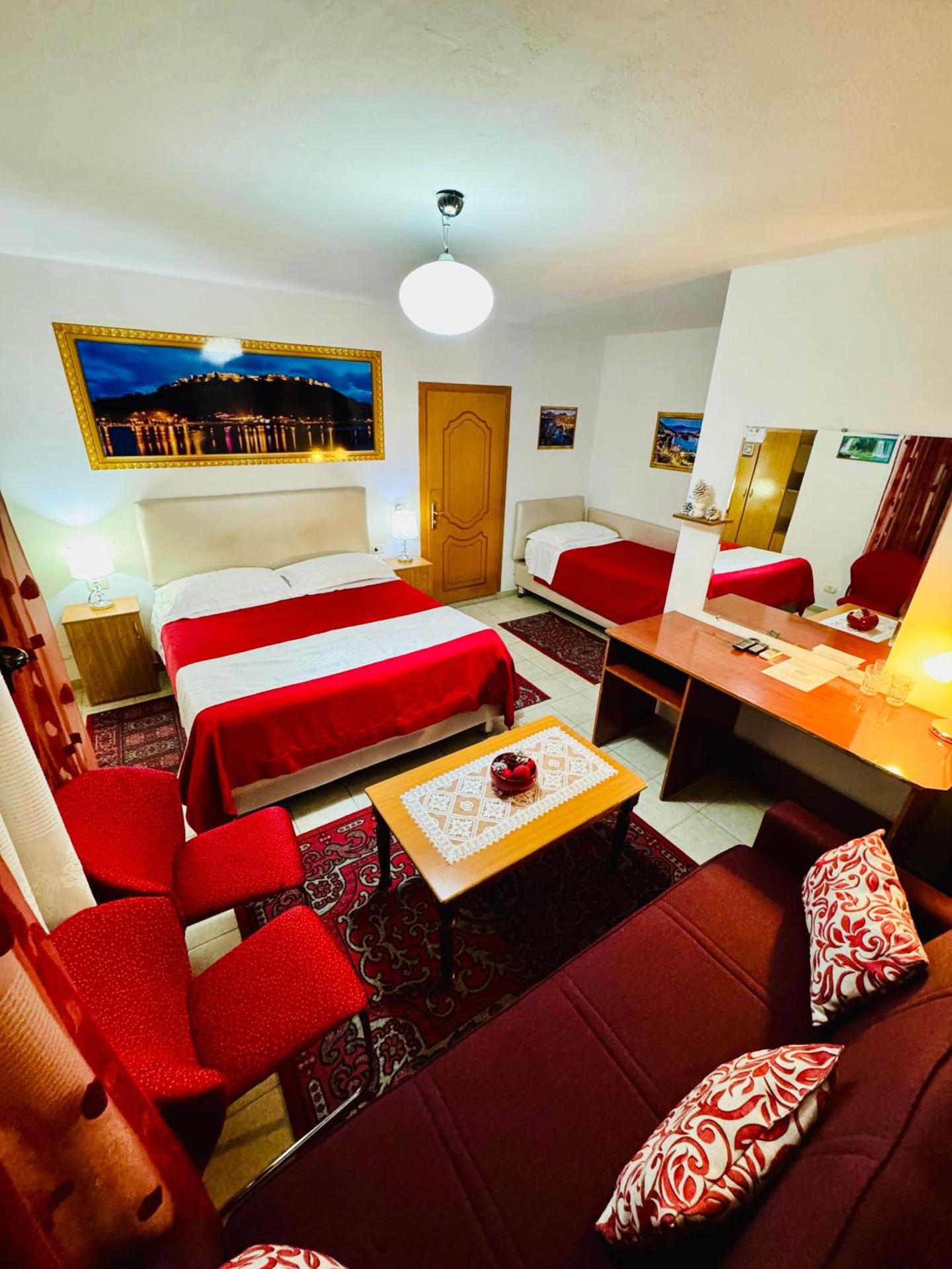 Photo of the whole room