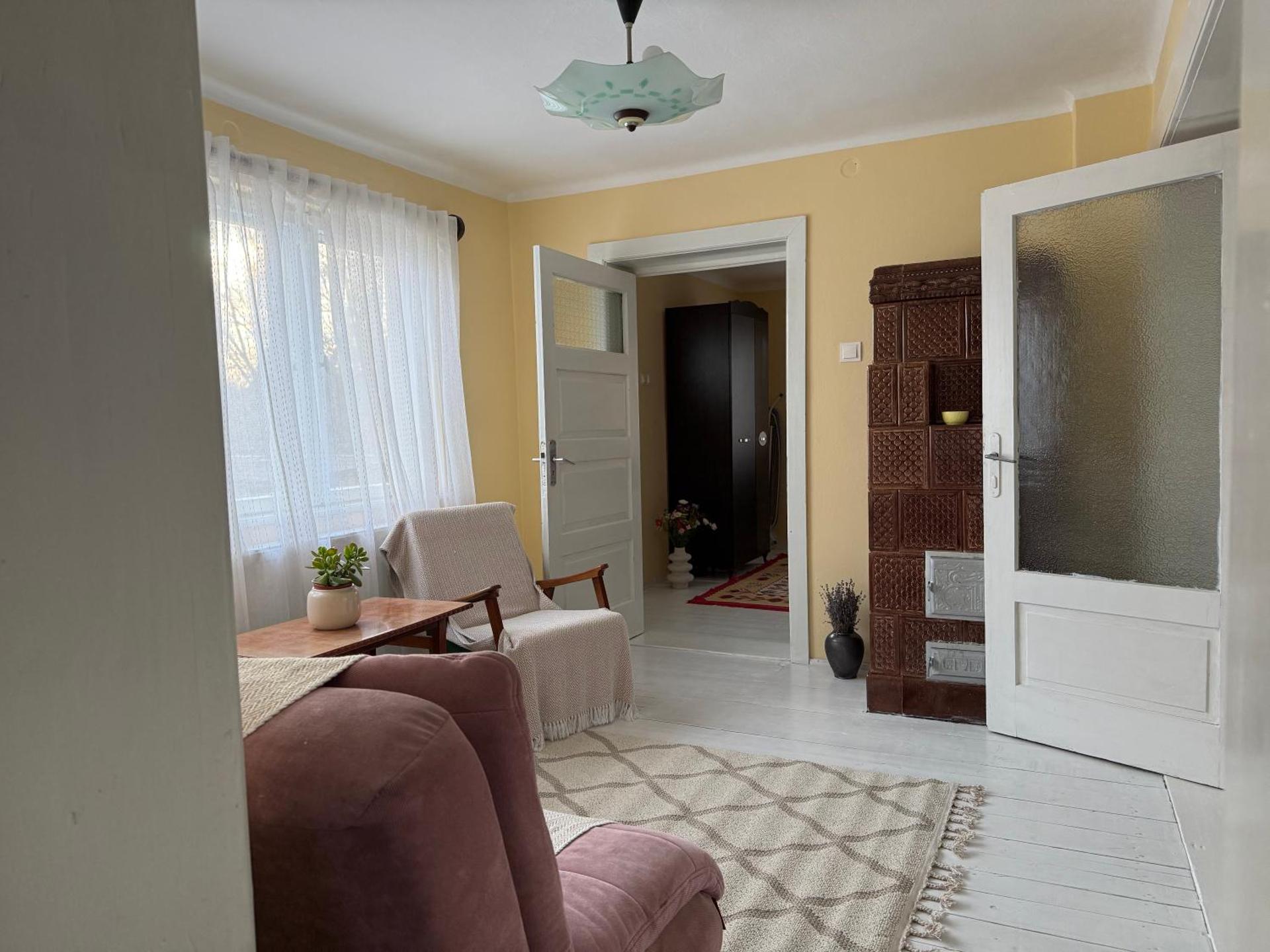 Casa rurală cu livadă LavAndra