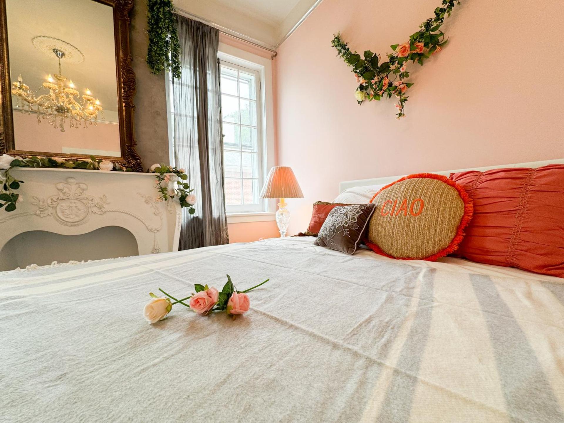 NYC views Spacious 3 bedroom apartment