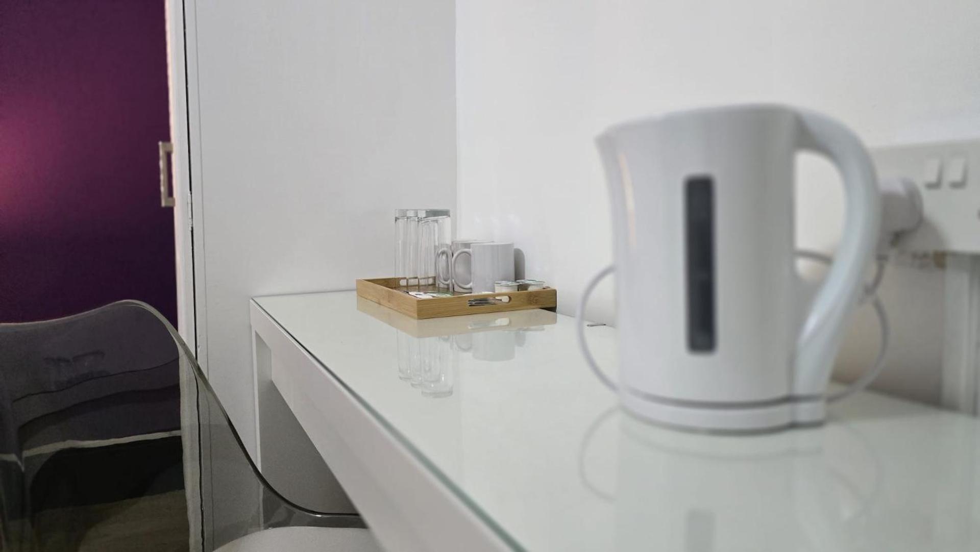 Coffee/tea facilities