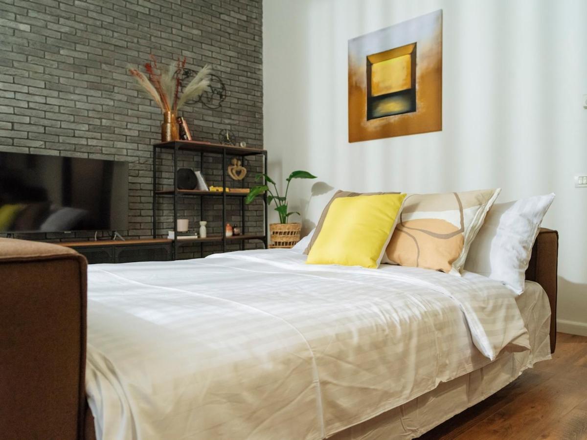 Central 23 Apartment - New Building & Parking