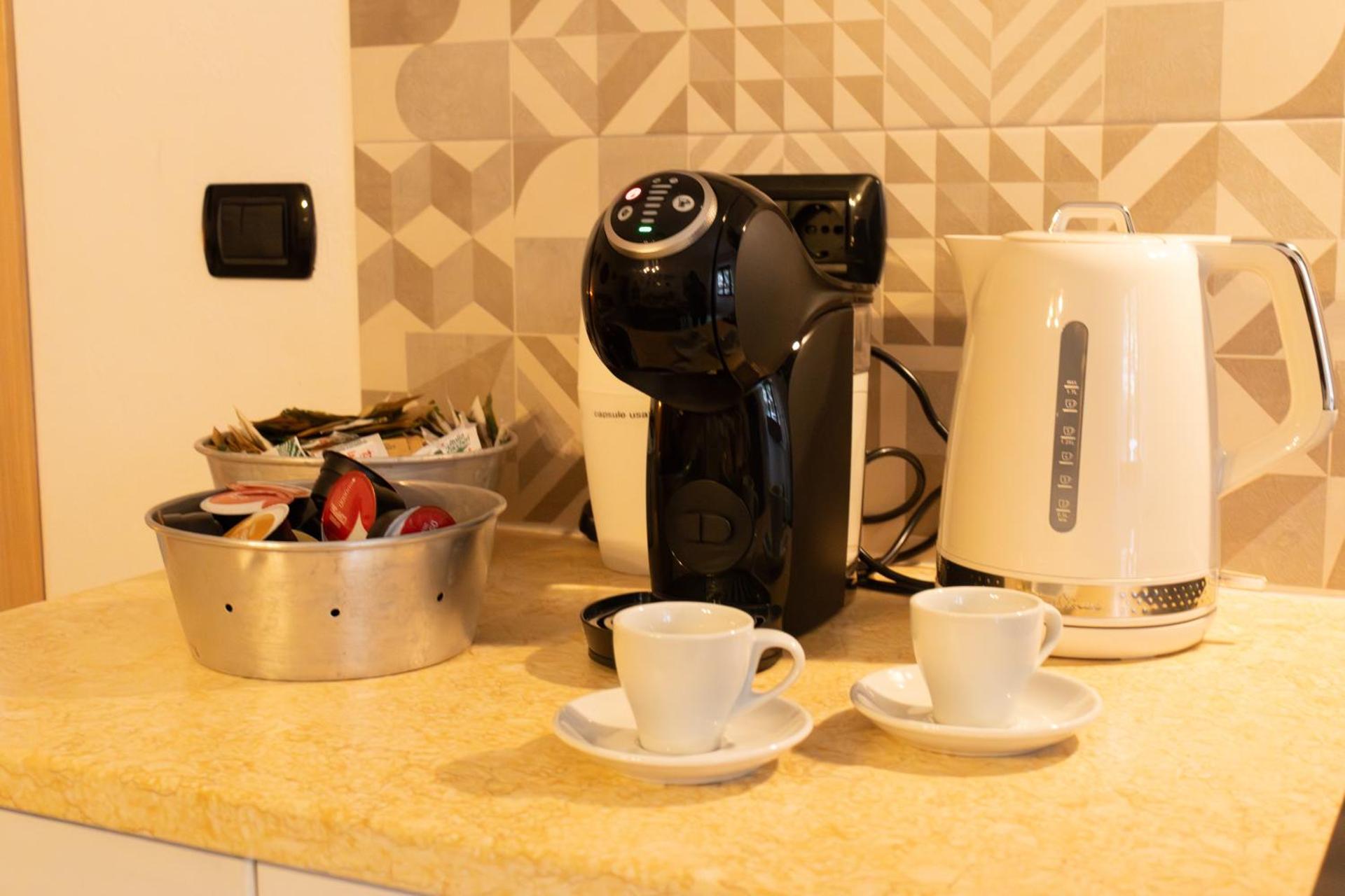 Coffee/tea facilities