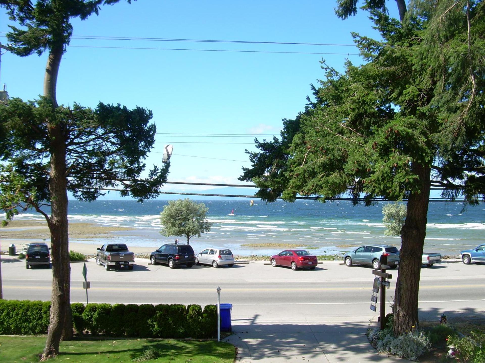 Davis Bay Bed & Breakfast