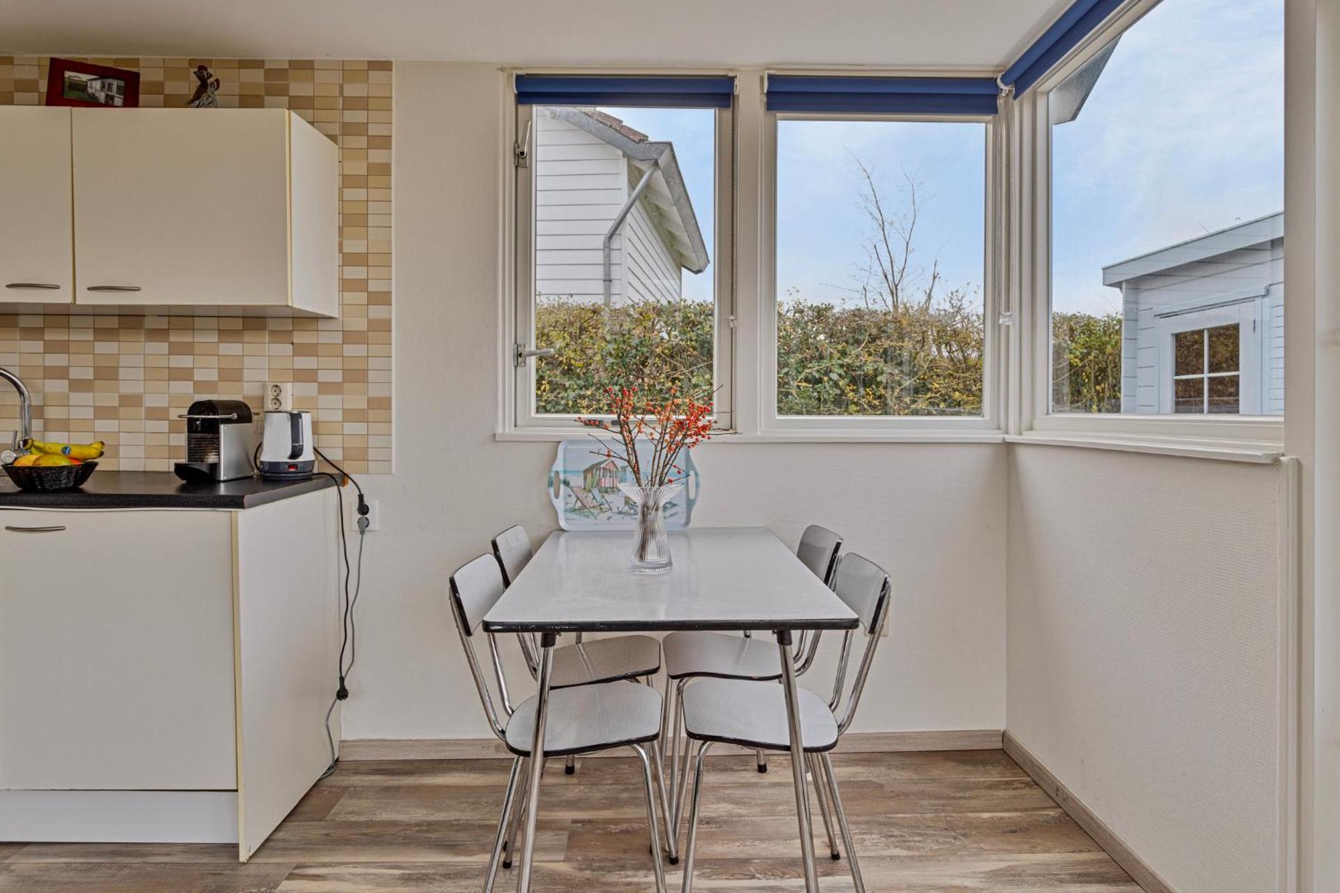 Vakantiehuisje in Ouddorp dichtbij het strand