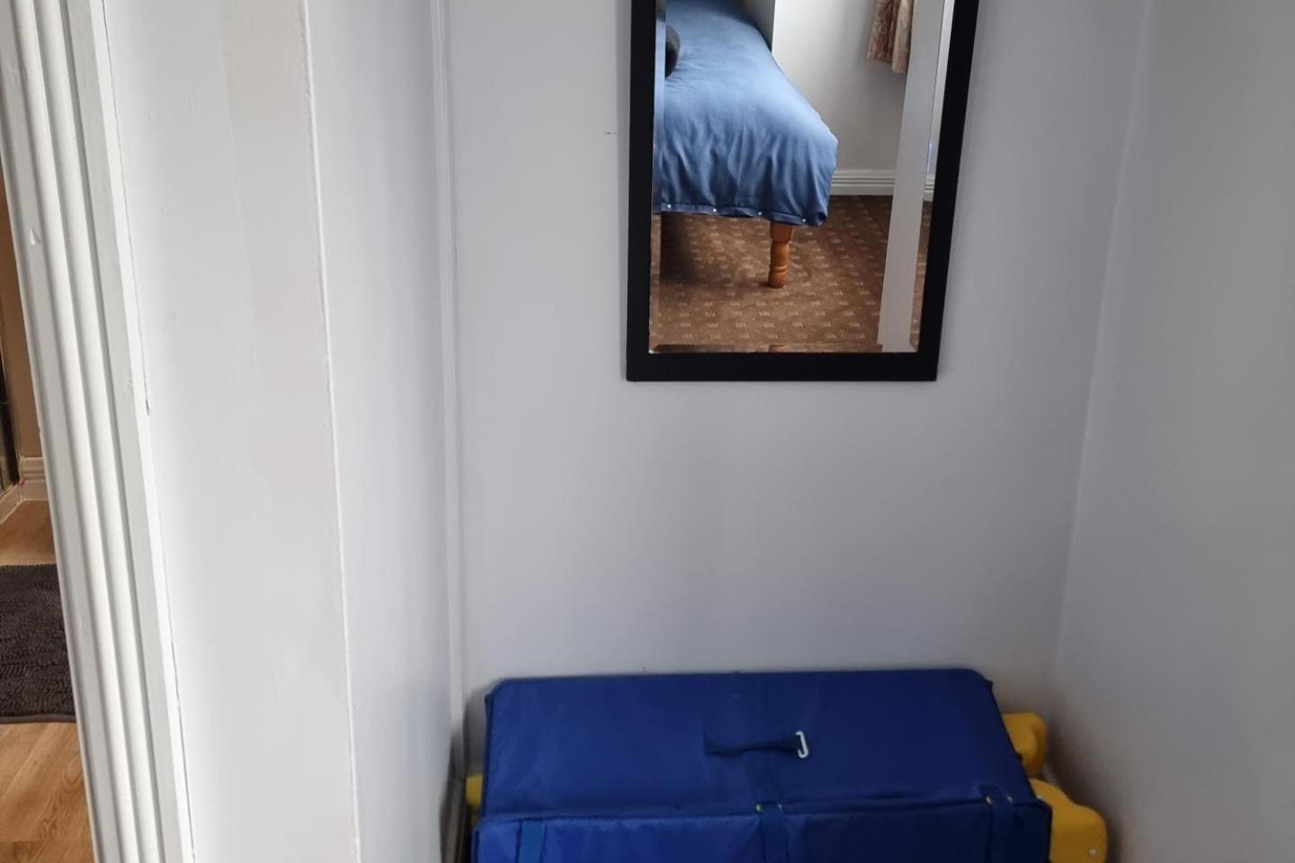 3-Beds Sleep 7 with Garden & Private Parking