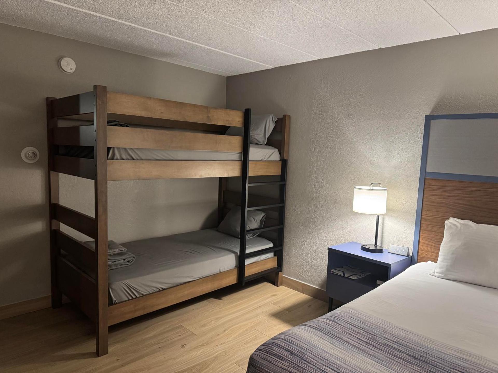 Queen Room with One Queen Bed and One Single Bunk Bed - Non-Smoking