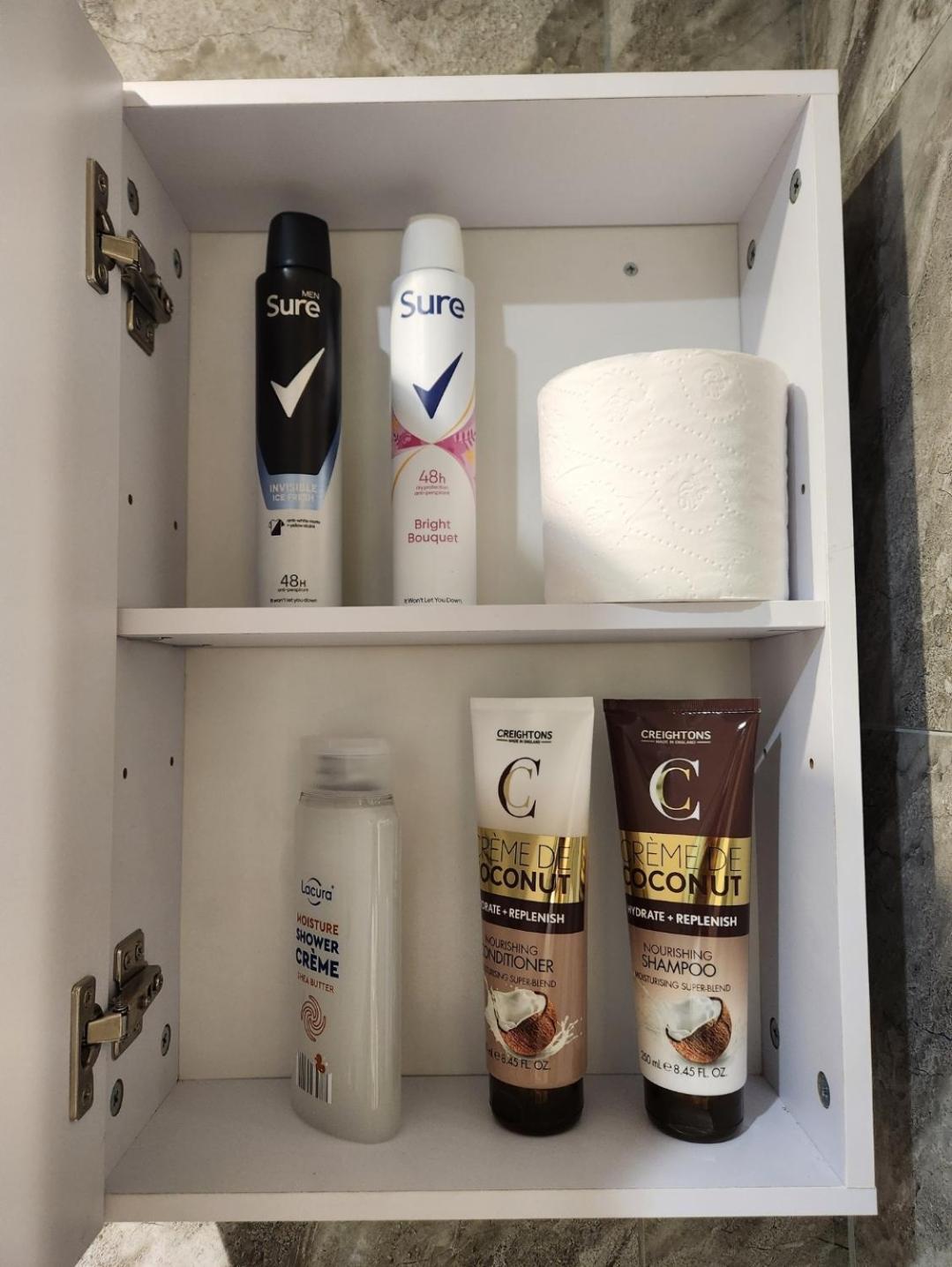 Ensuite Studio Flat Crawley-Gatwick