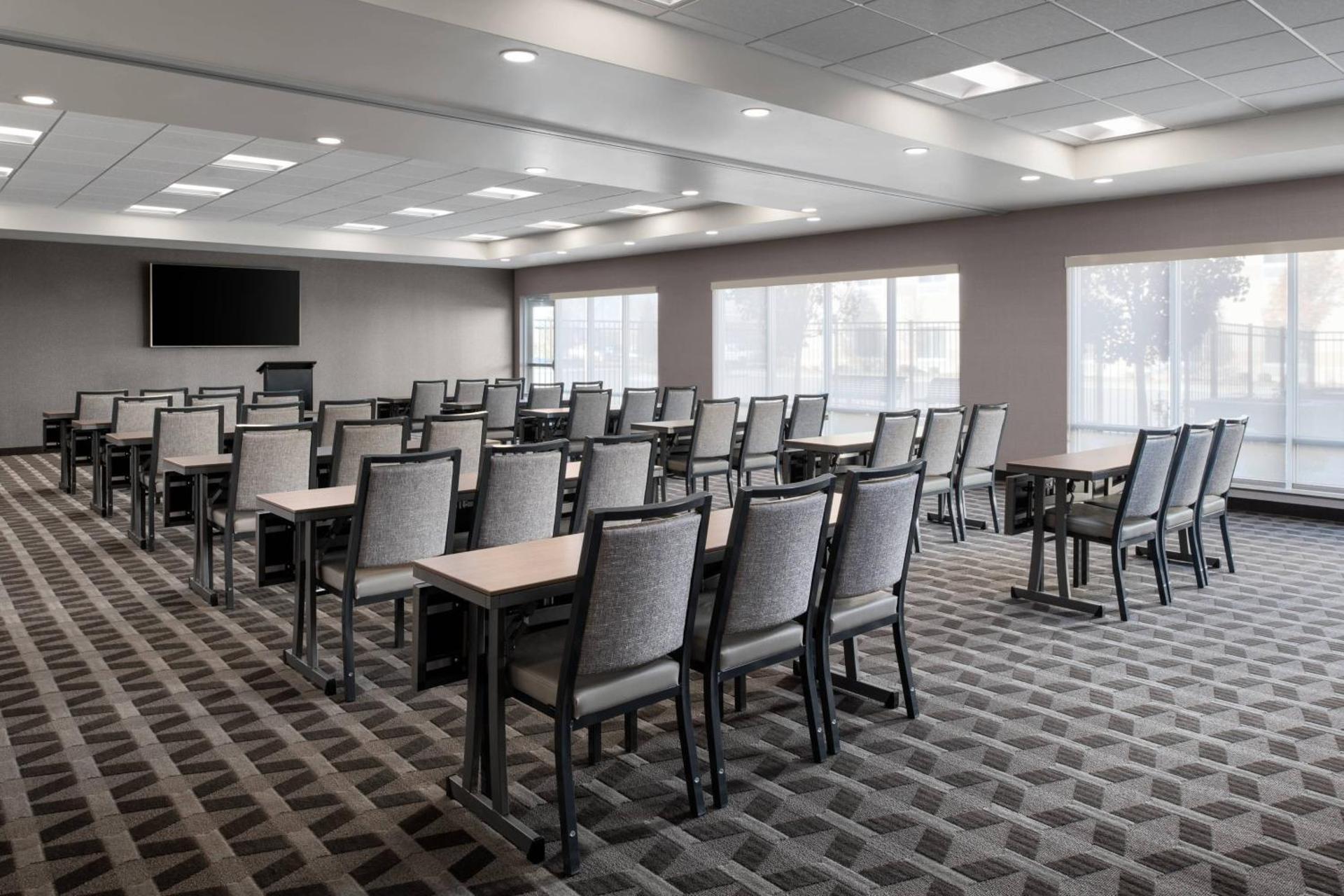 Meeting/conference room