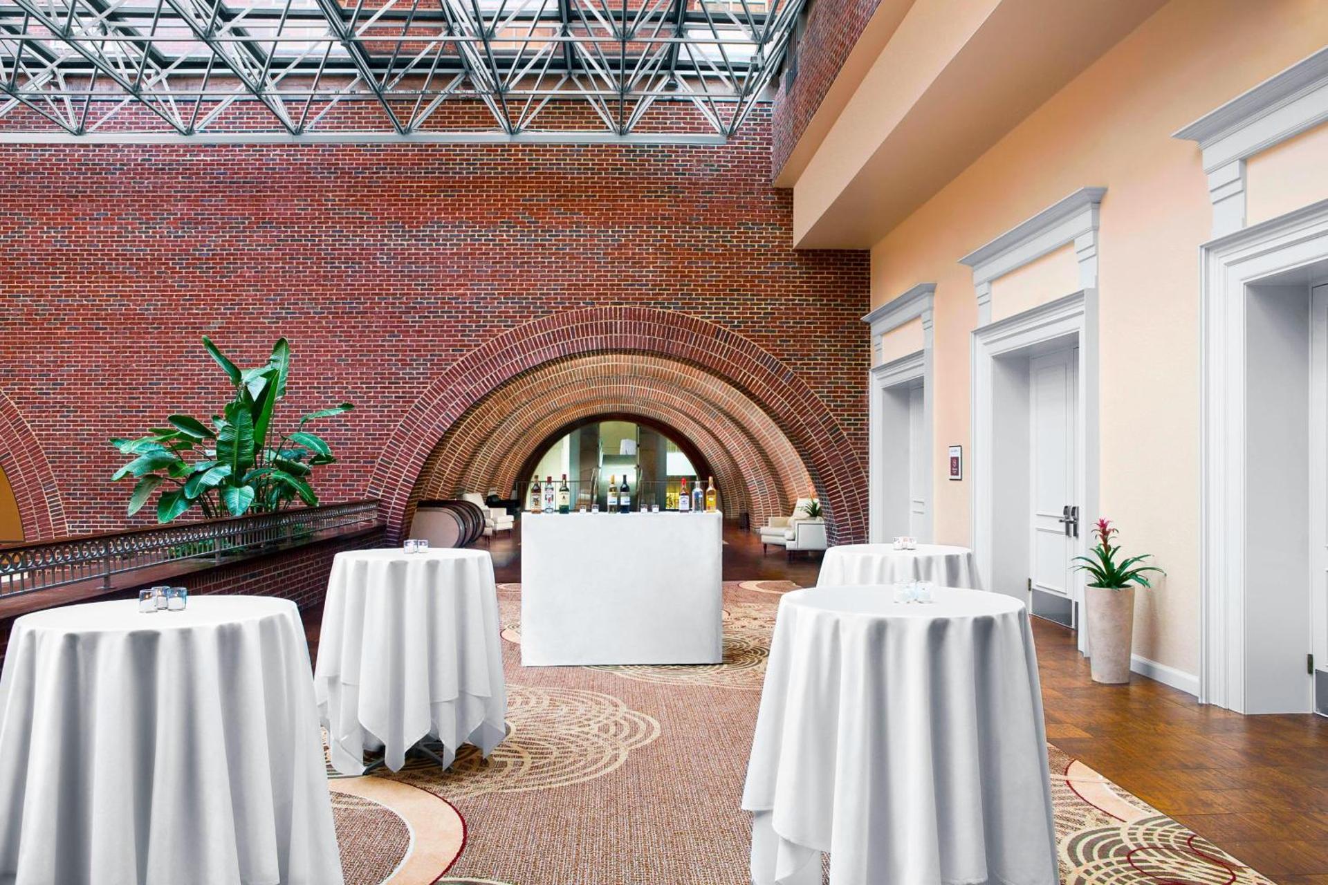 Meeting/conference room