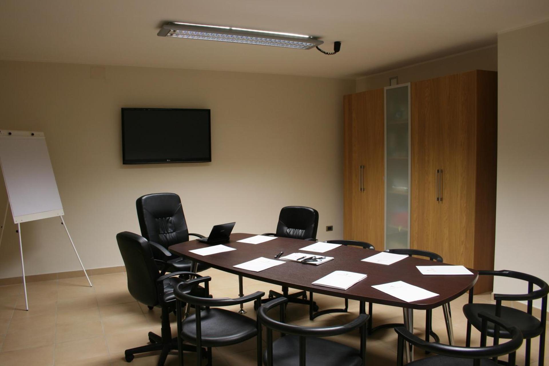 Meeting/conference room