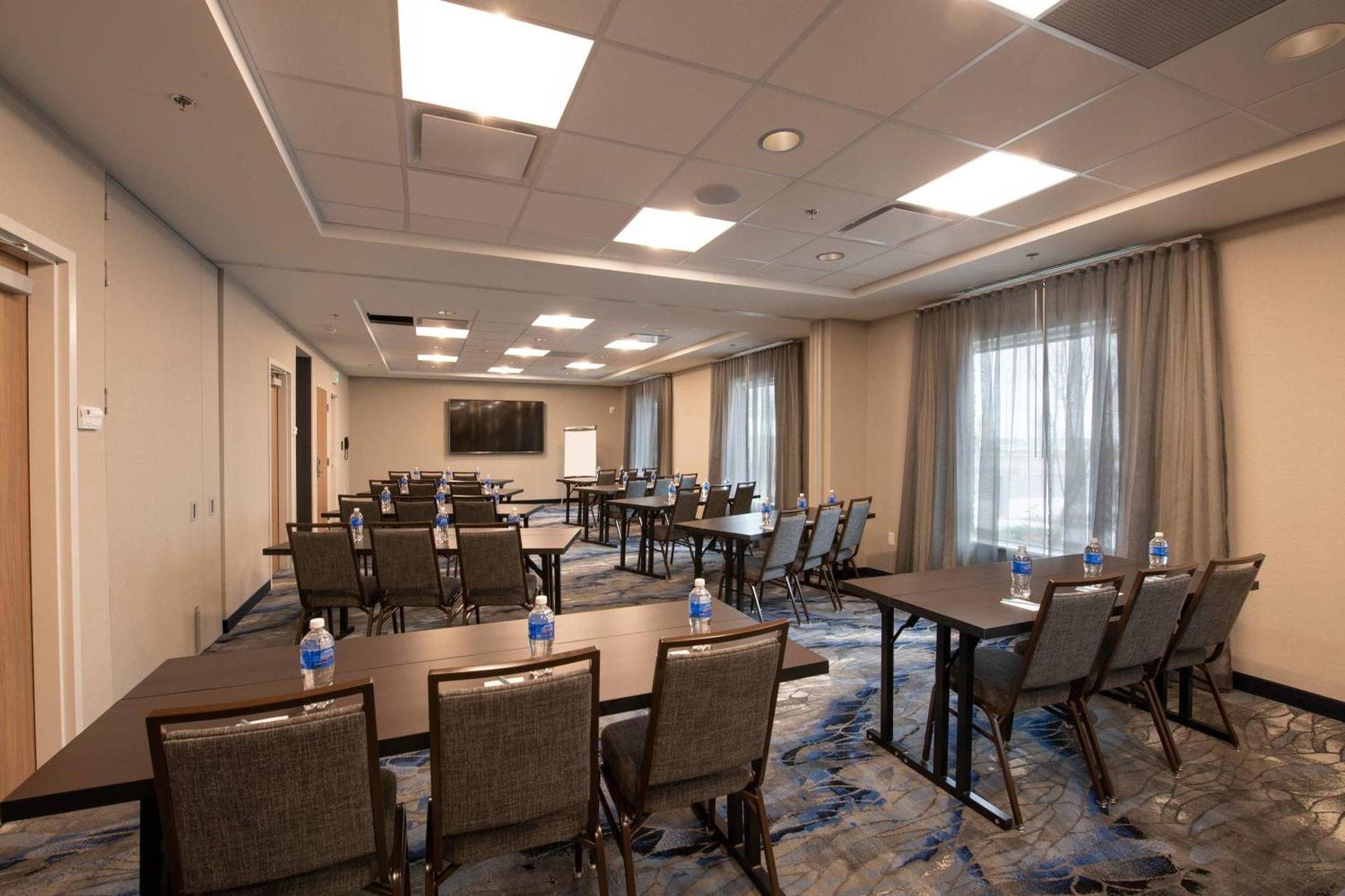 Meeting/conference room