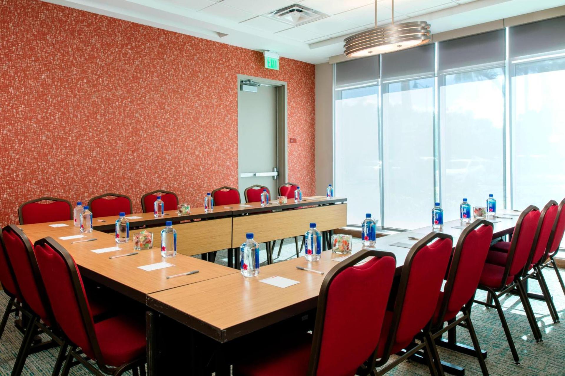 Meeting/conference room