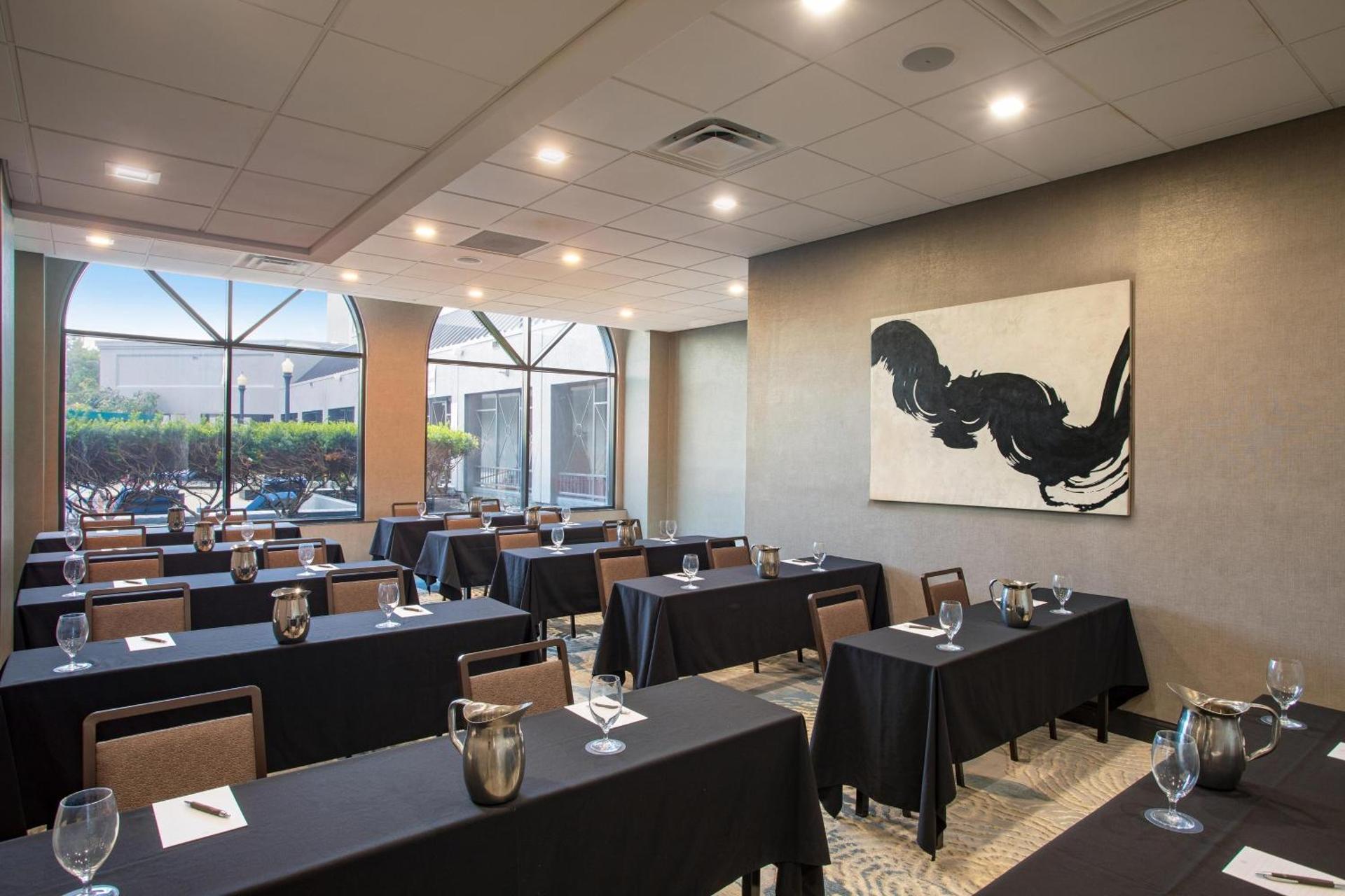 Meeting/conference room