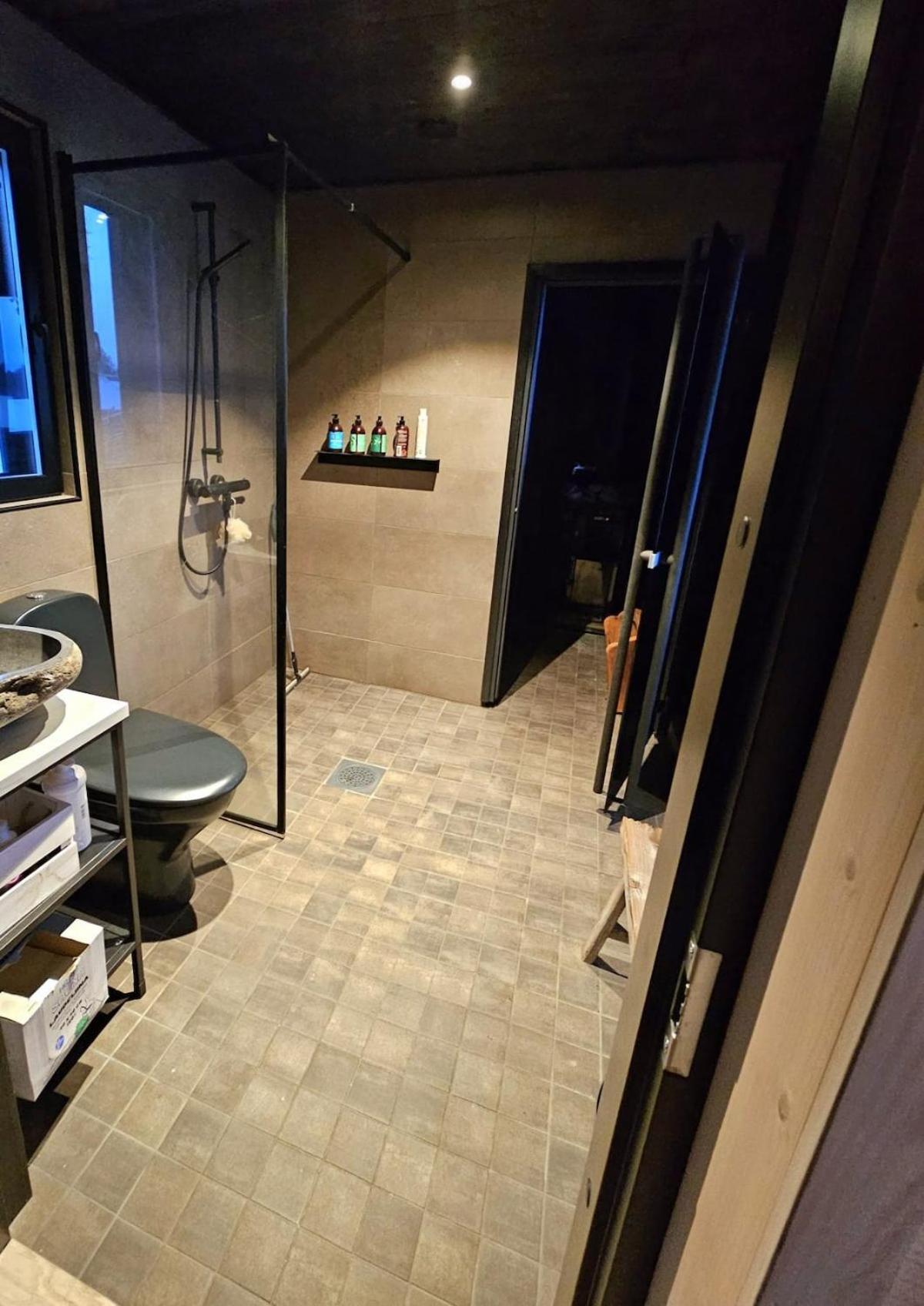 Beach cottage with sauna