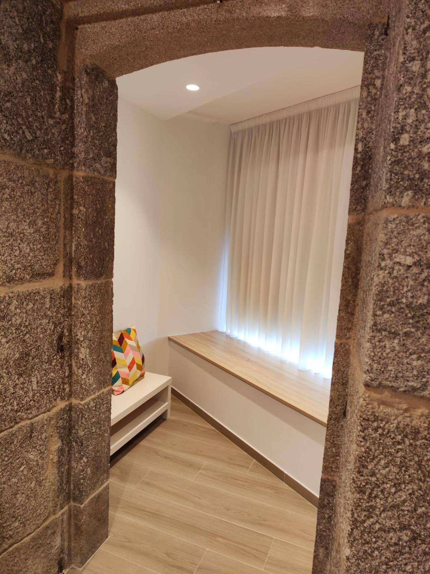 Deluxe Double Room (2 Adults + 1 Child)