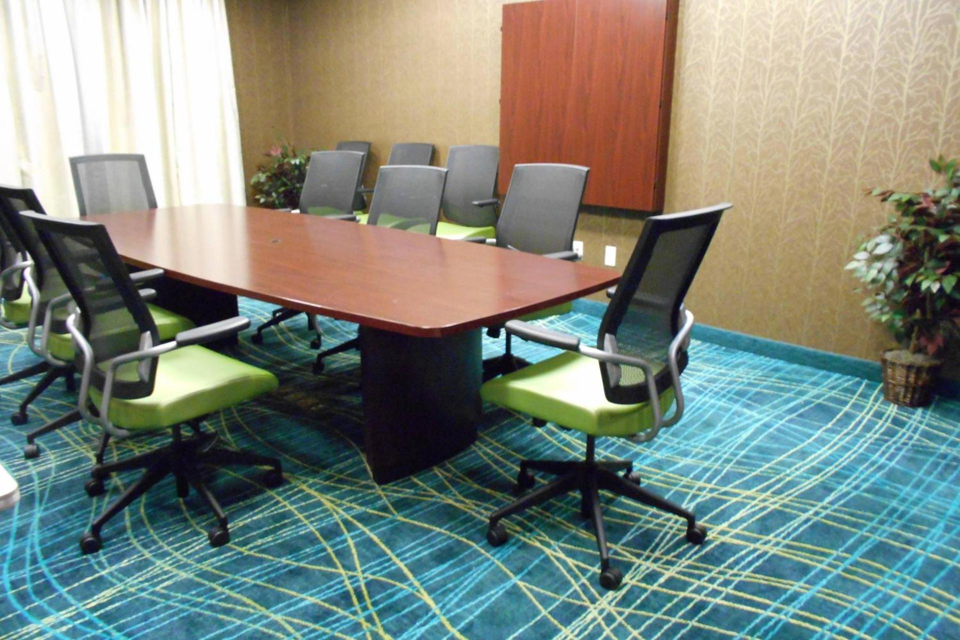 Meeting/conference room