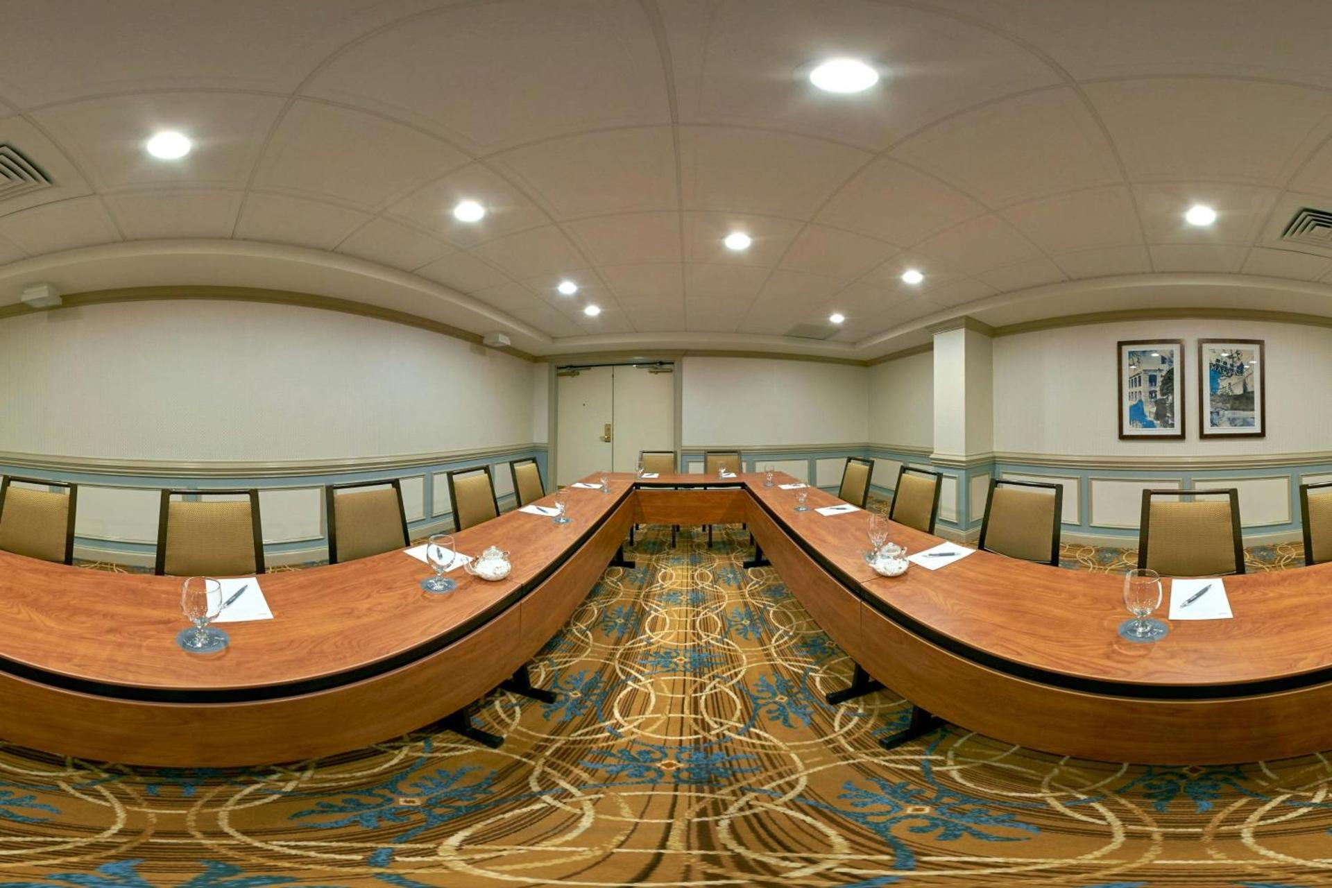Meeting/conference room