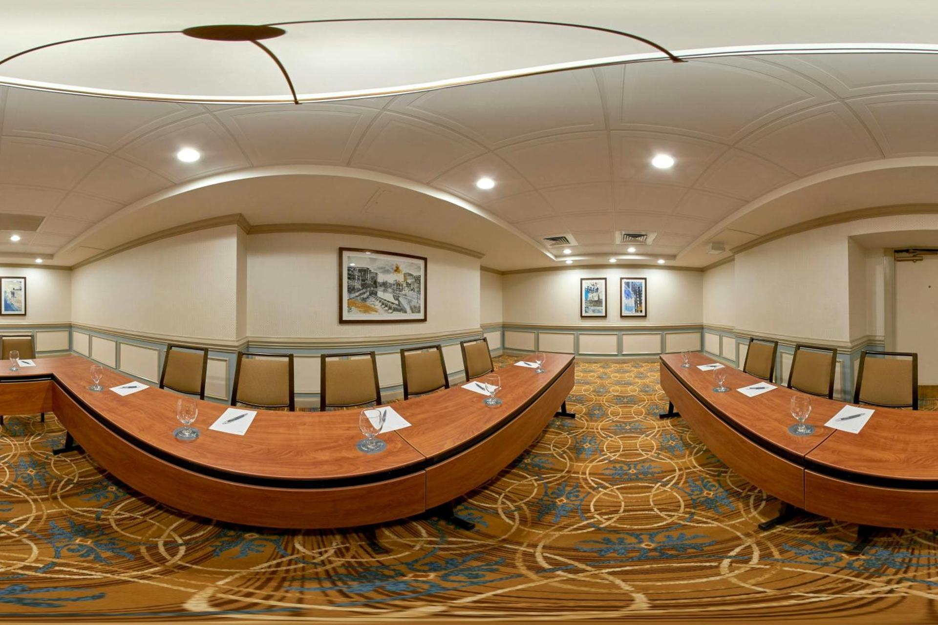 Meeting/conference room