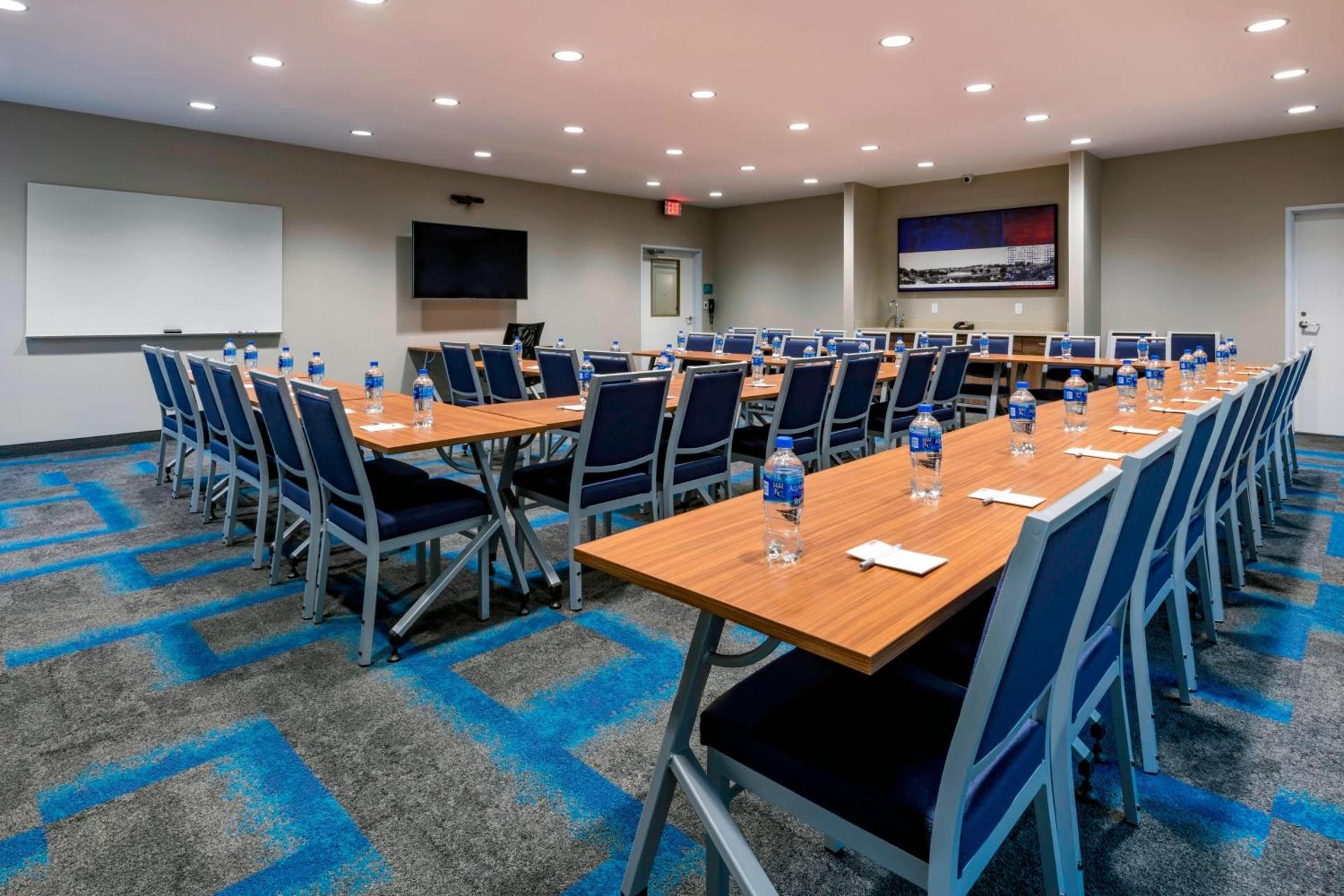 Meeting/conference room