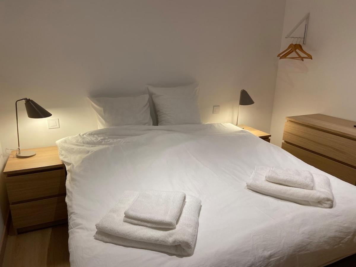 Appartement neuf et cozy avec place de parking