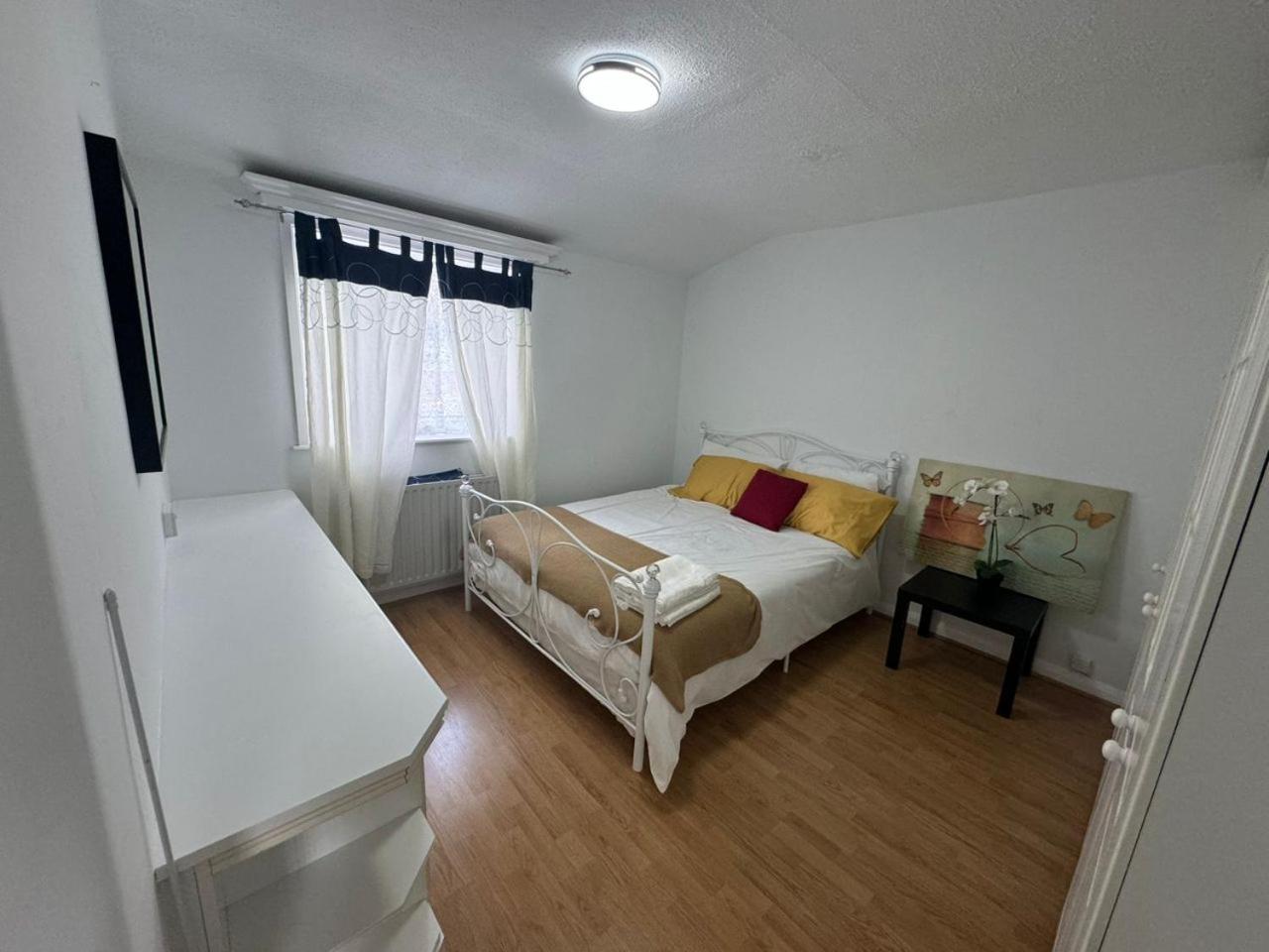 Mordern Luxury Home or Private Rooms With Modern Comforts