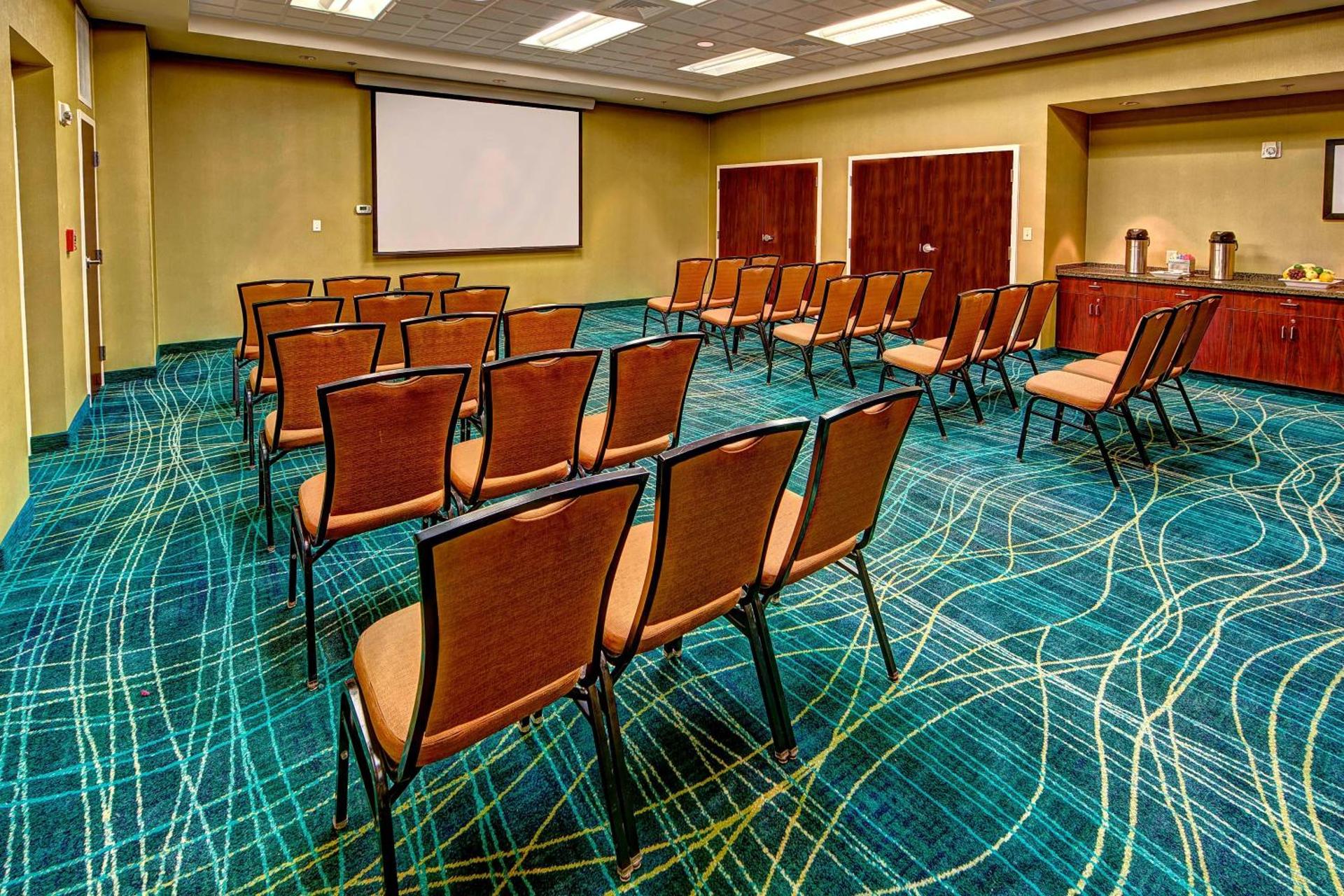 Meeting/conference room