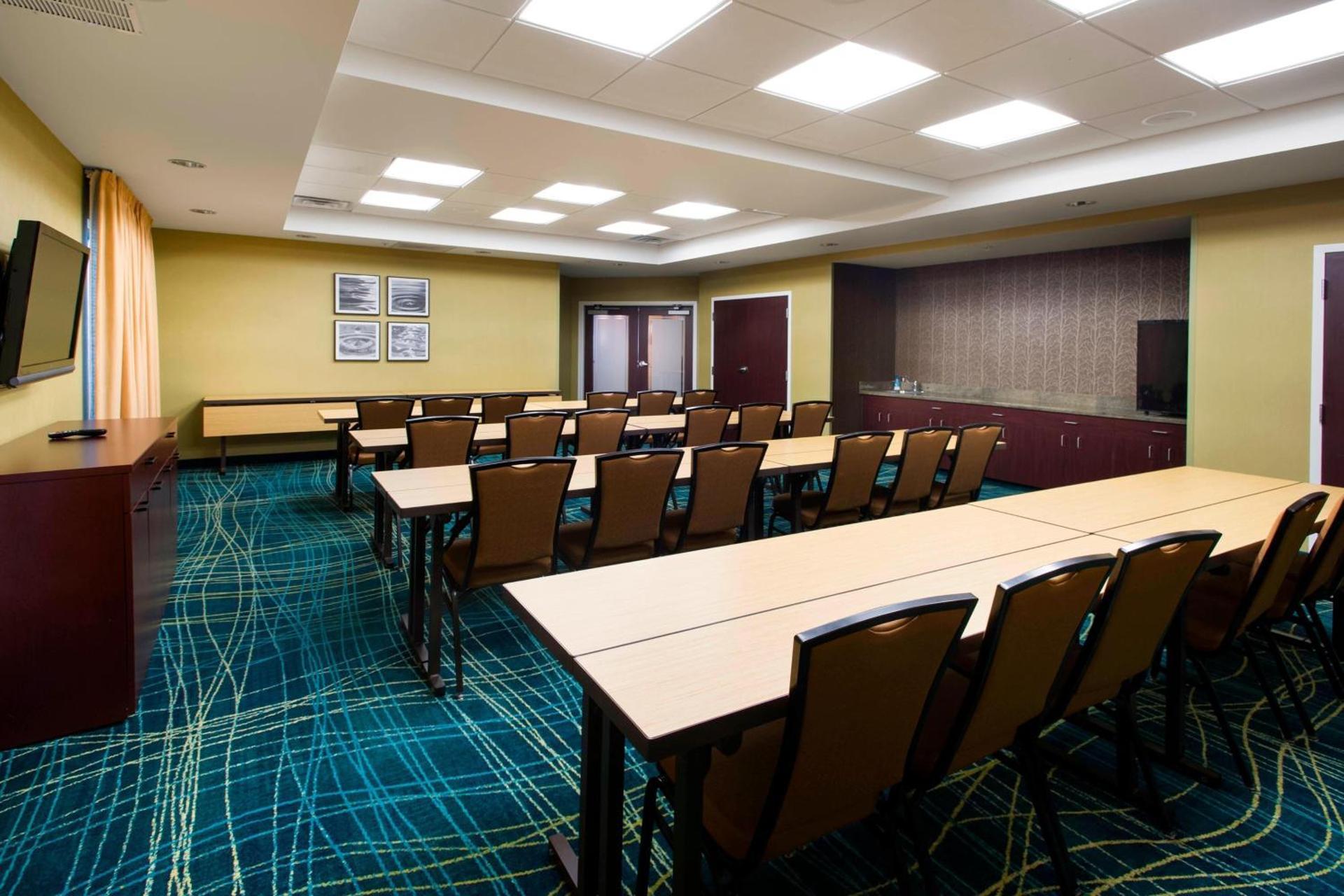 Meeting/conference room