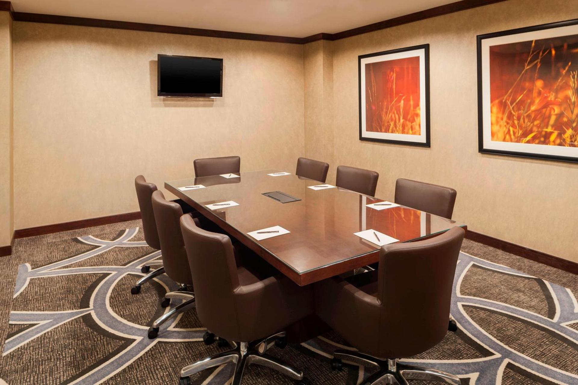 Meeting/conference room