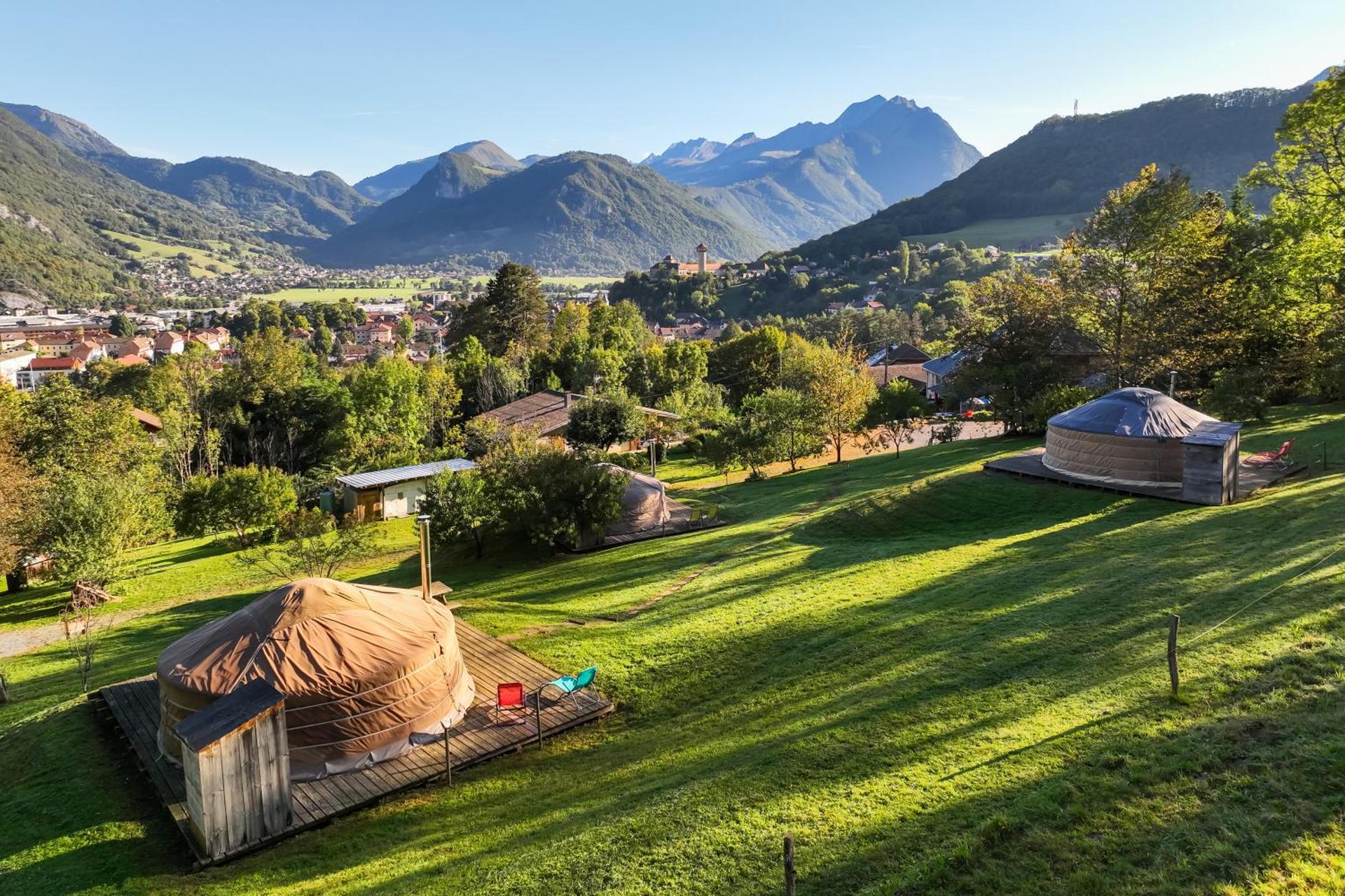 Yourtes Olachat proche Annecy