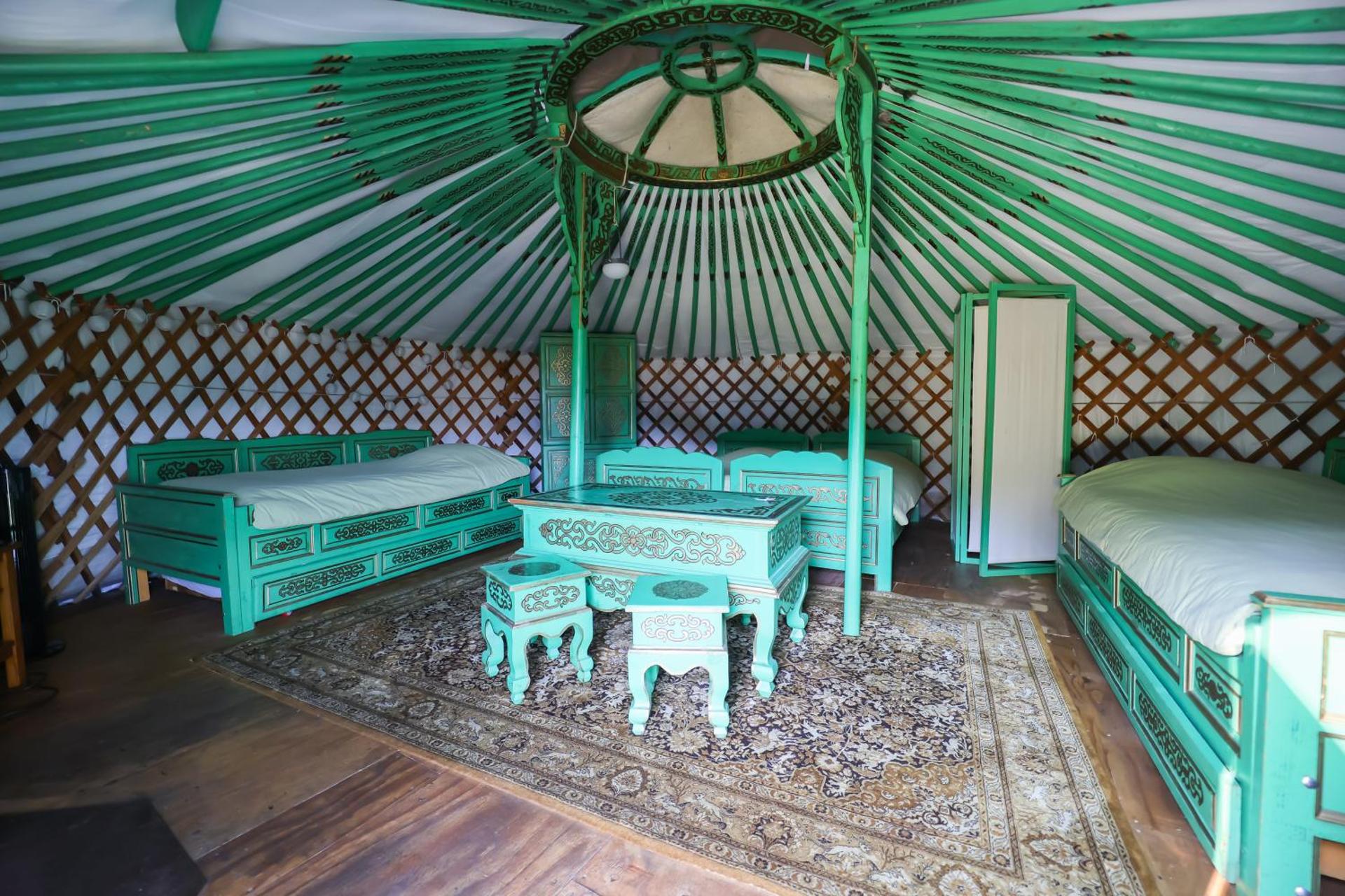 Yourte (6 personnes)