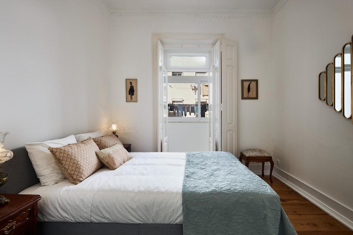 Central & Spacious 3BD in Lisbon