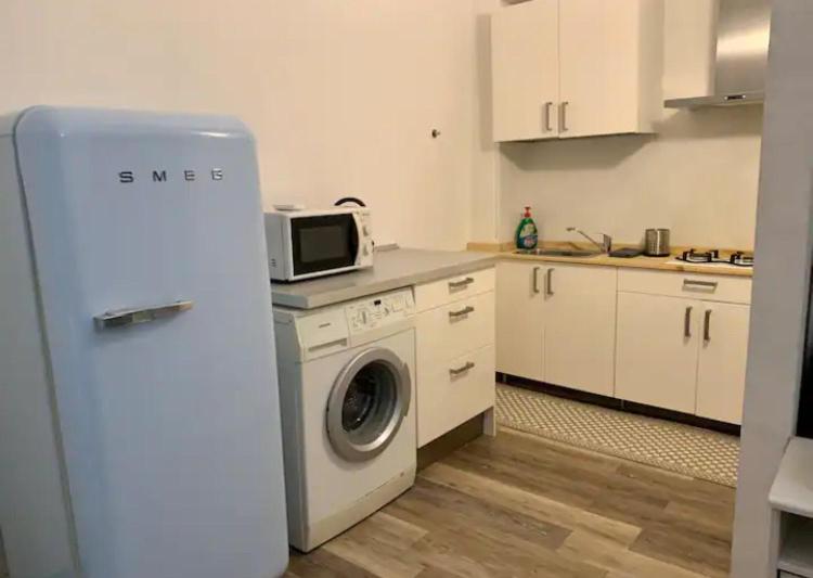 Portici di via Piella (monolocale)