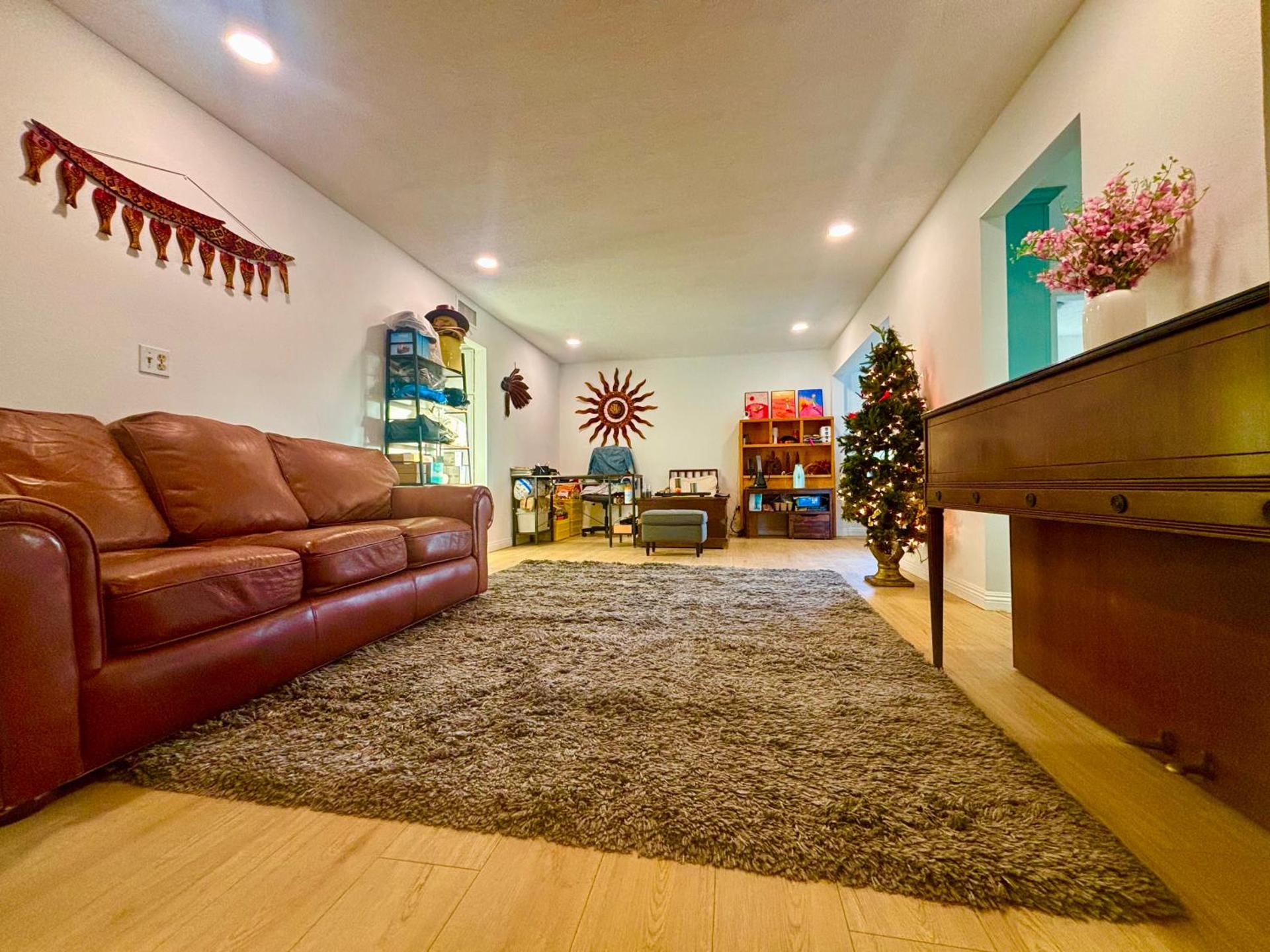 Warm nest Rancho Cucamonga