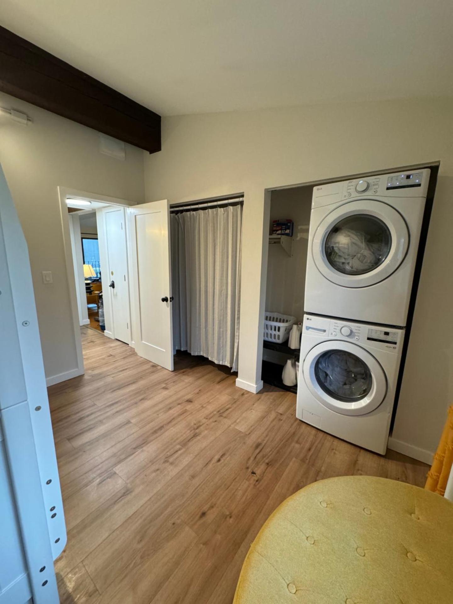 Newly Remodeled Mid-Century Modern Lake Condo