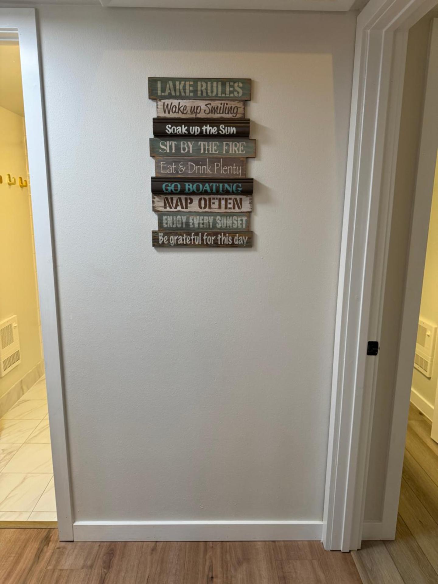 Newly Remodeled Mid-Century Modern Lake Condo