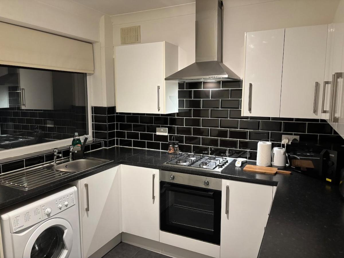 Comfortable Ensuite Rooms and Ample Street Parking