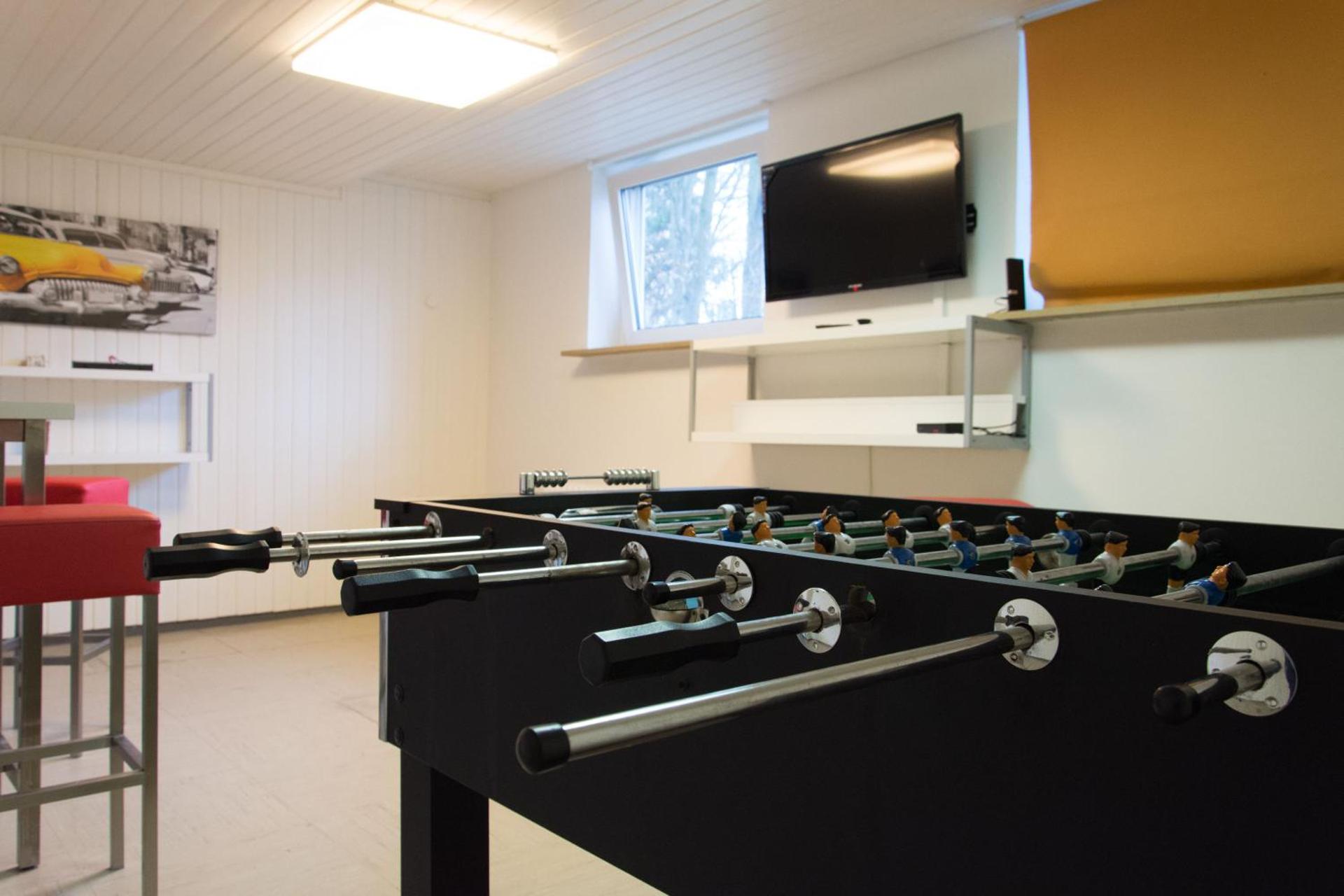 Communal lounge/ TV room