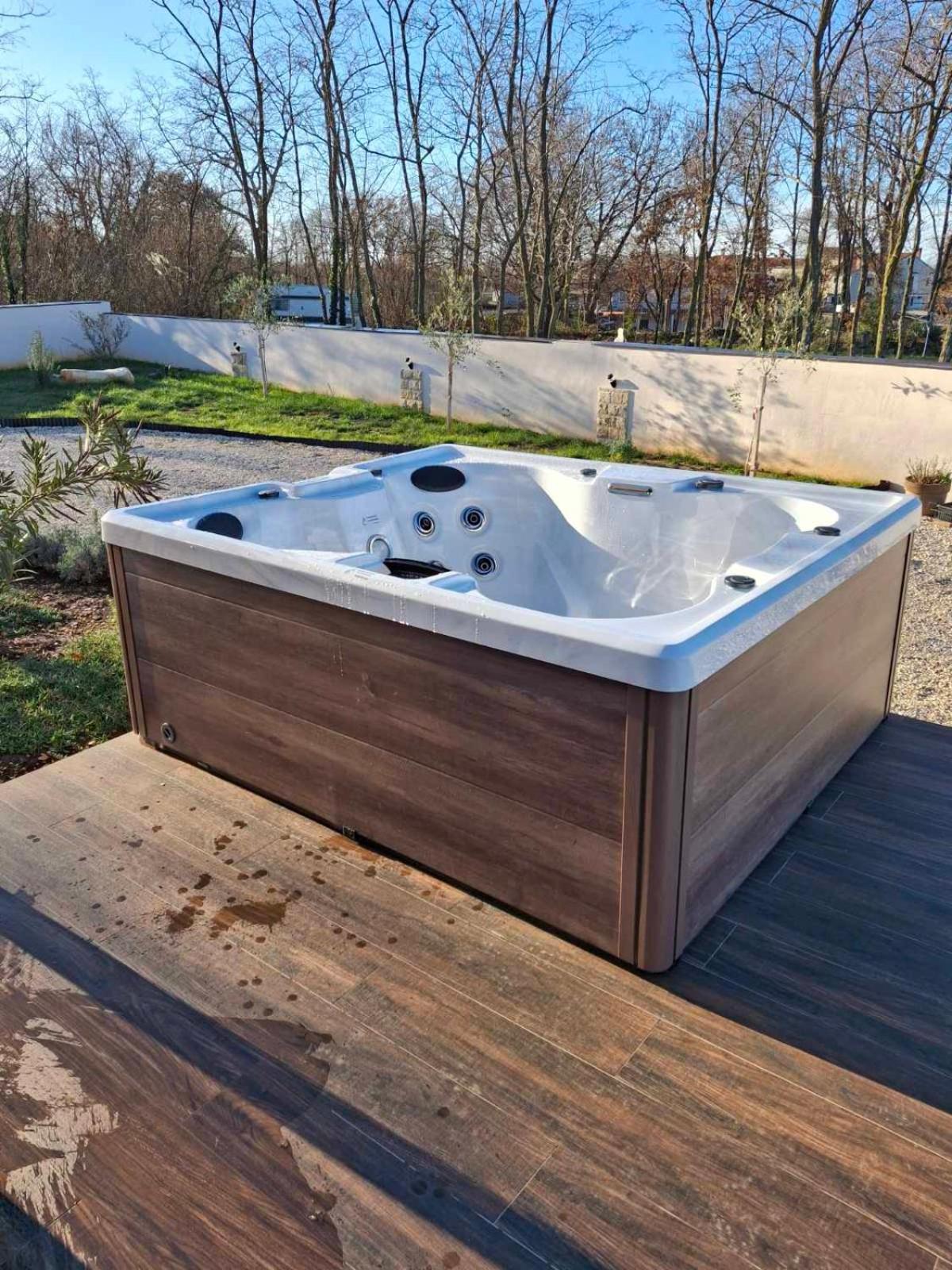 Hot Tub