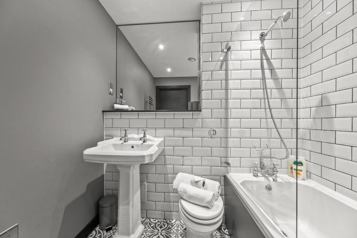 Mag-a-zine Loaded - 2BDR - city centre - Sleeps 5