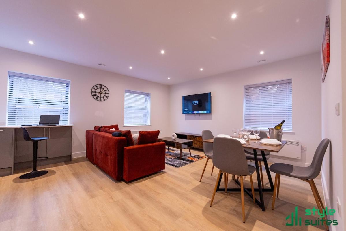 Luxury Flat in Wythenshawe