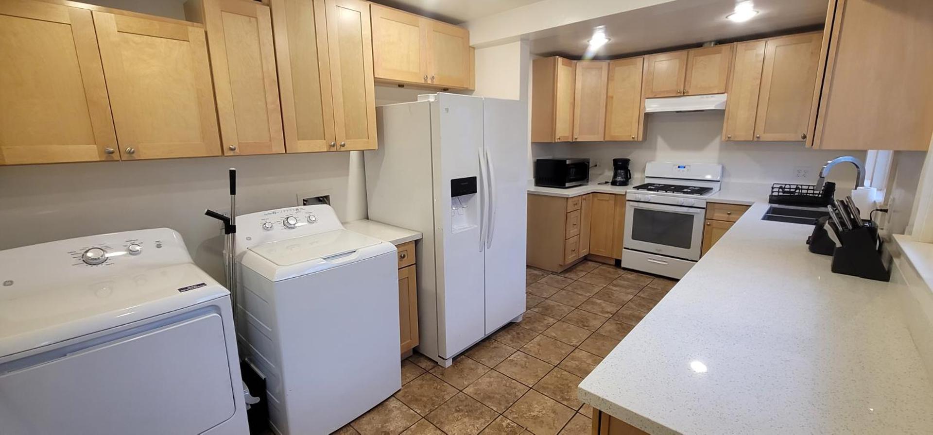 Private 3 bedroom Home in Los Angeles - Gardena, California