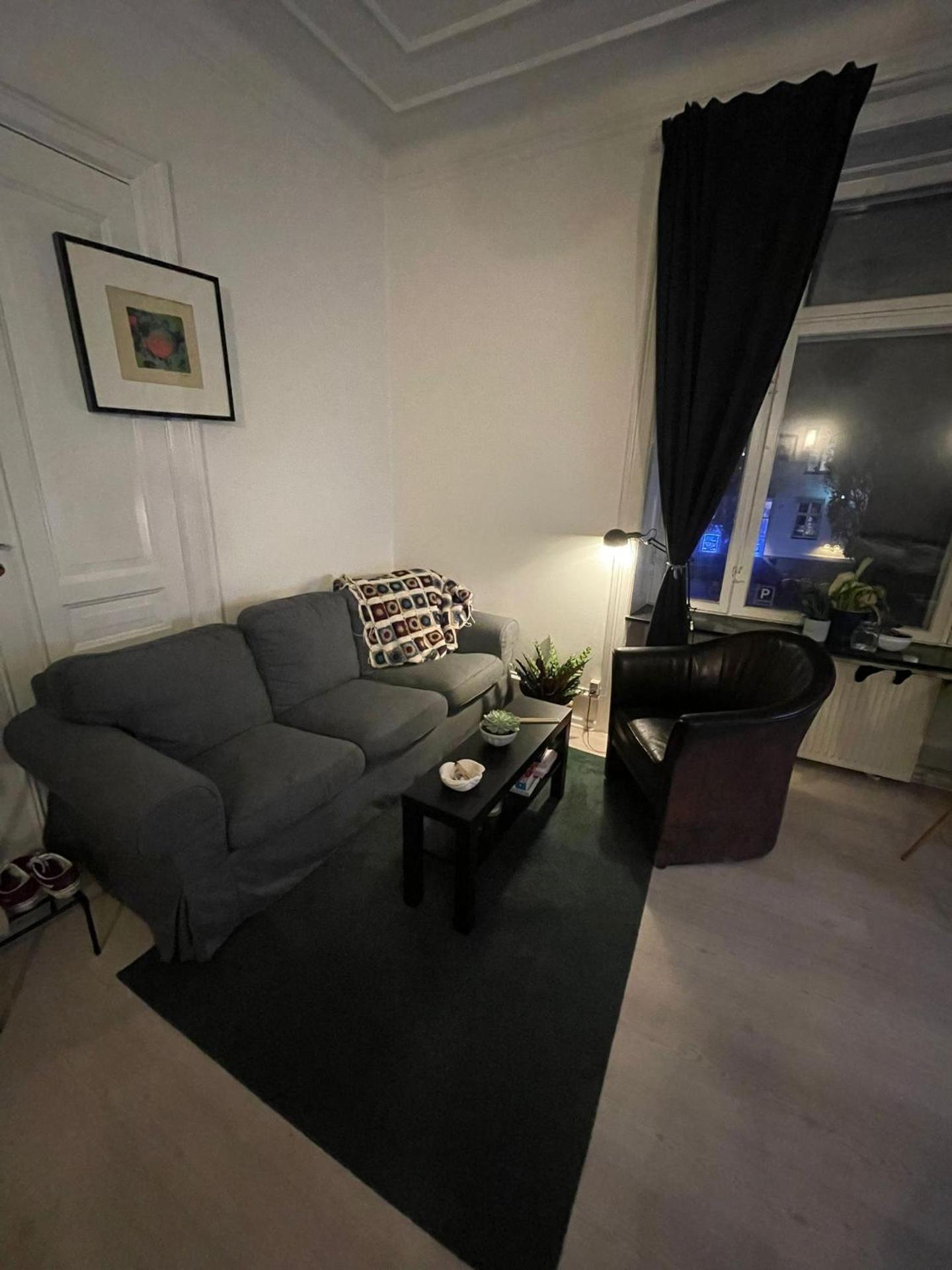 Classic Brown Stone Apartment