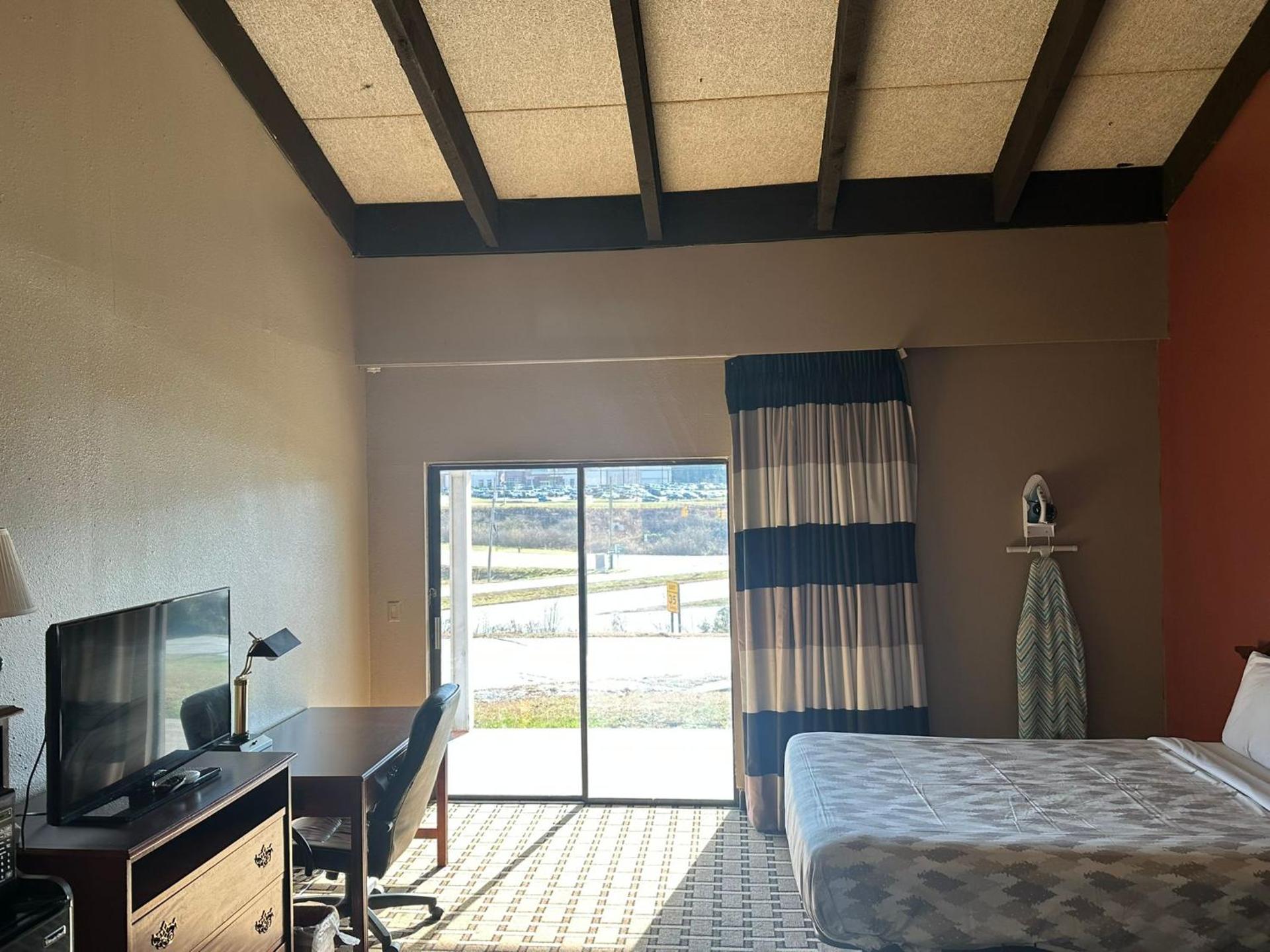 Americas Best Value Inn Franklin